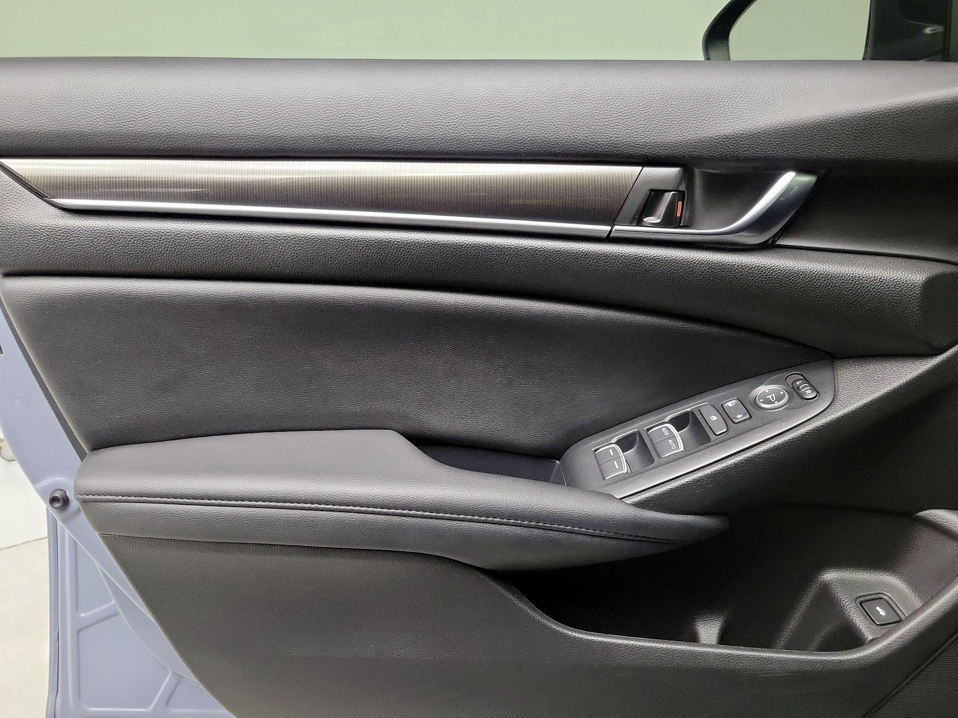 Thumbnail: 2022 Honda Accord - 12