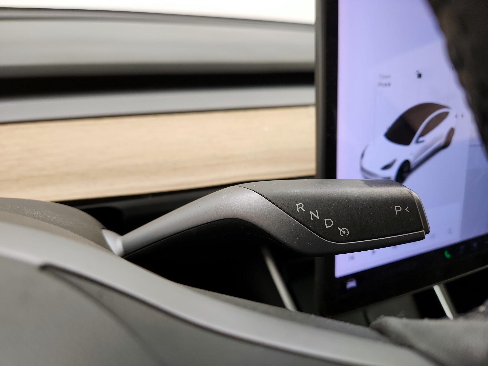 Thumbnail: 2020 Tesla Model 3 - 17