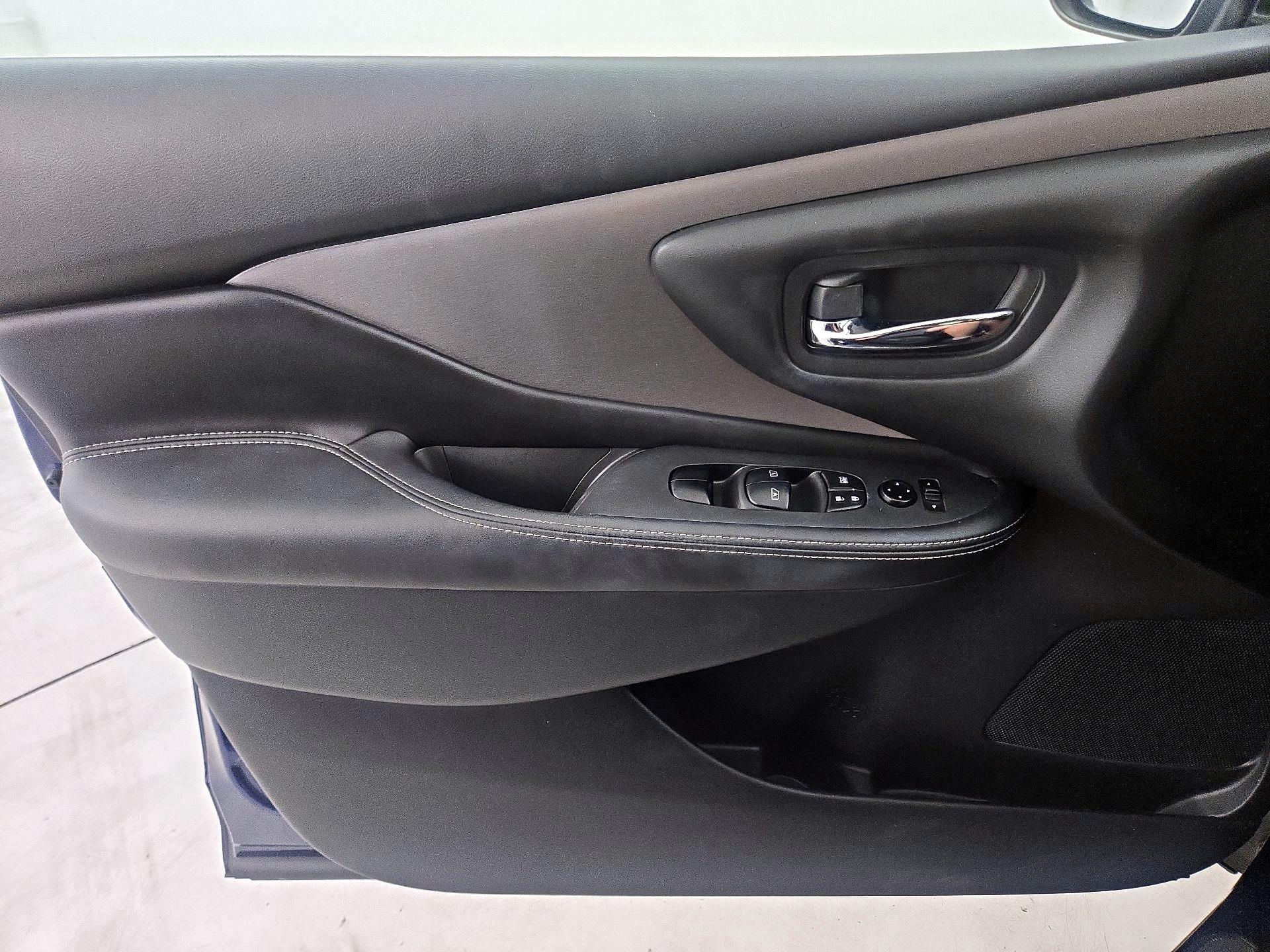 Thumbnail: 2019 Nissan Murano - 12