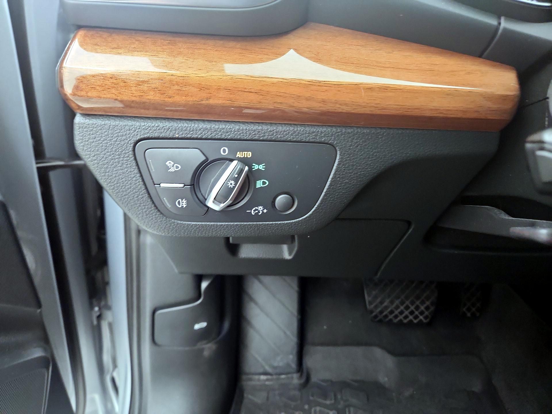 Thumbnail: 2021 Audi Q5 - 13