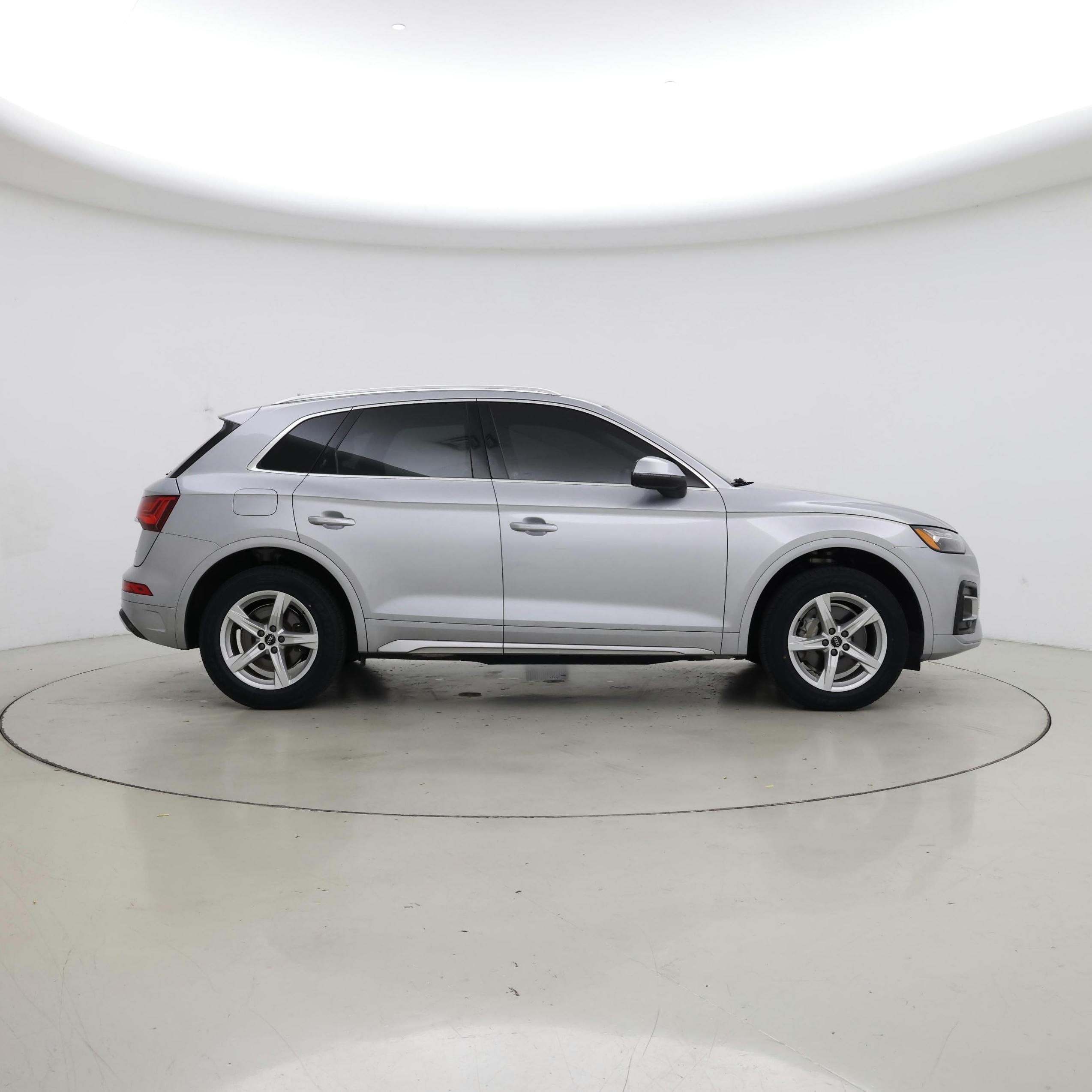 Thumbnail: 2021 Audi Q5 - 7