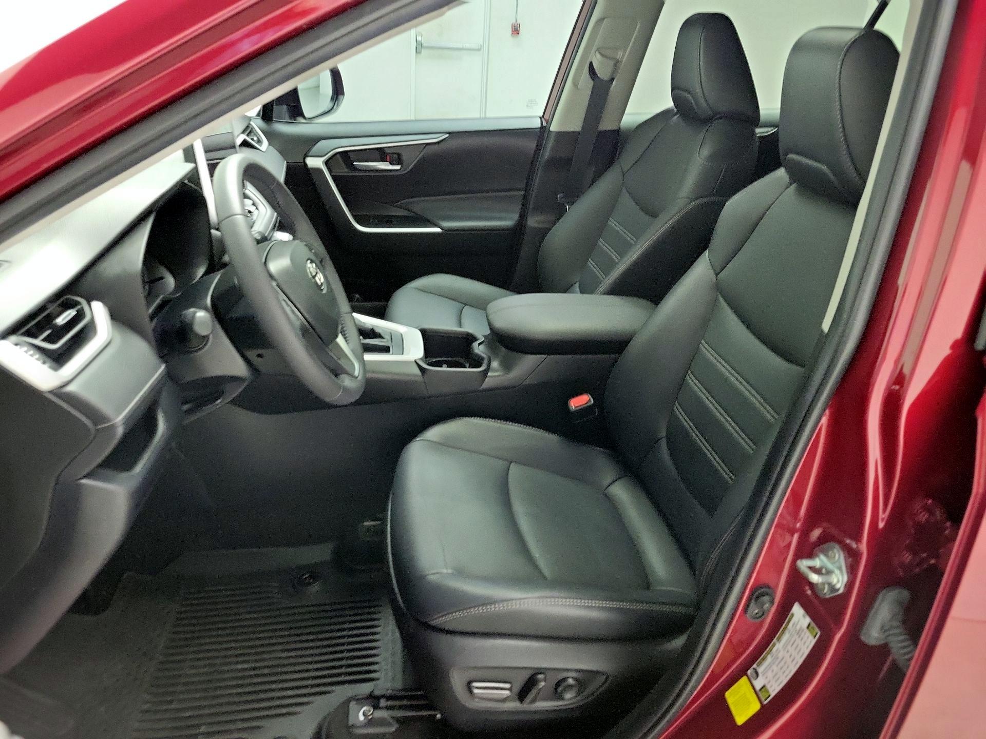 Thumbnail: 2023 Toyota RAV4 - 11