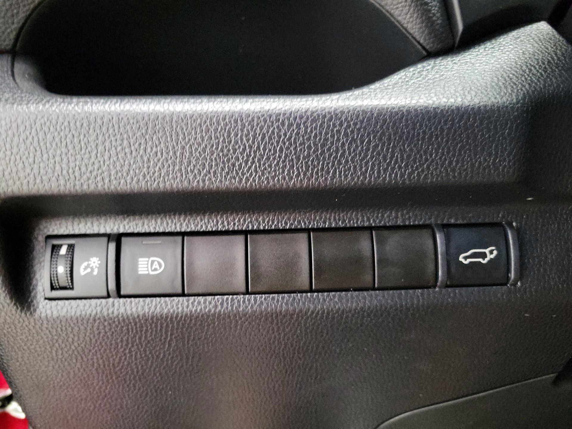 Thumbnail: 2023 Toyota RAV4 - 13