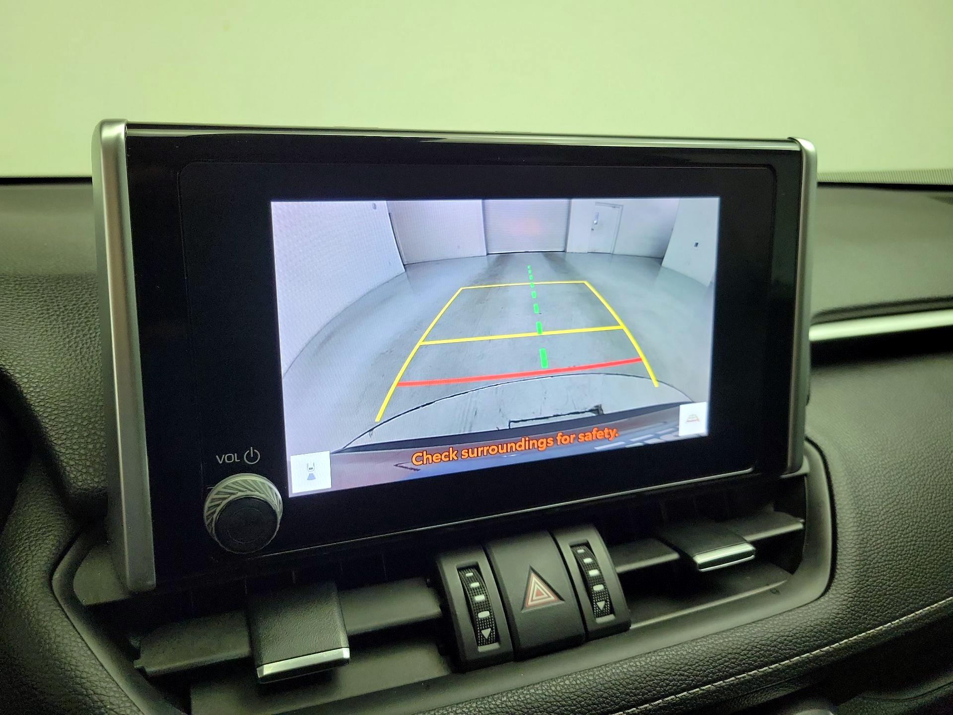 Thumbnail: 2023 Toyota RAV4 - 14