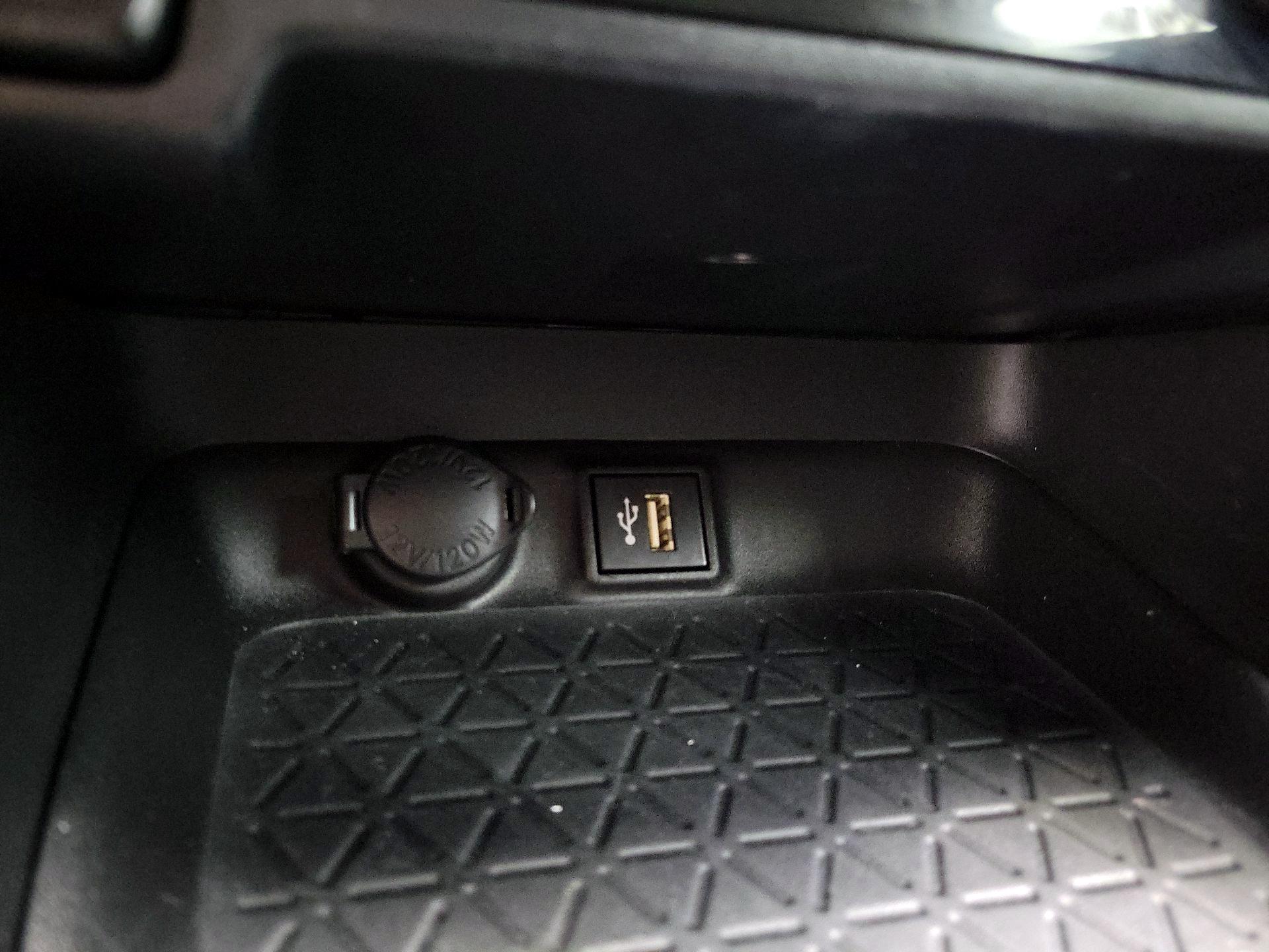 Thumbnail: 2023 Toyota RAV4 - 18