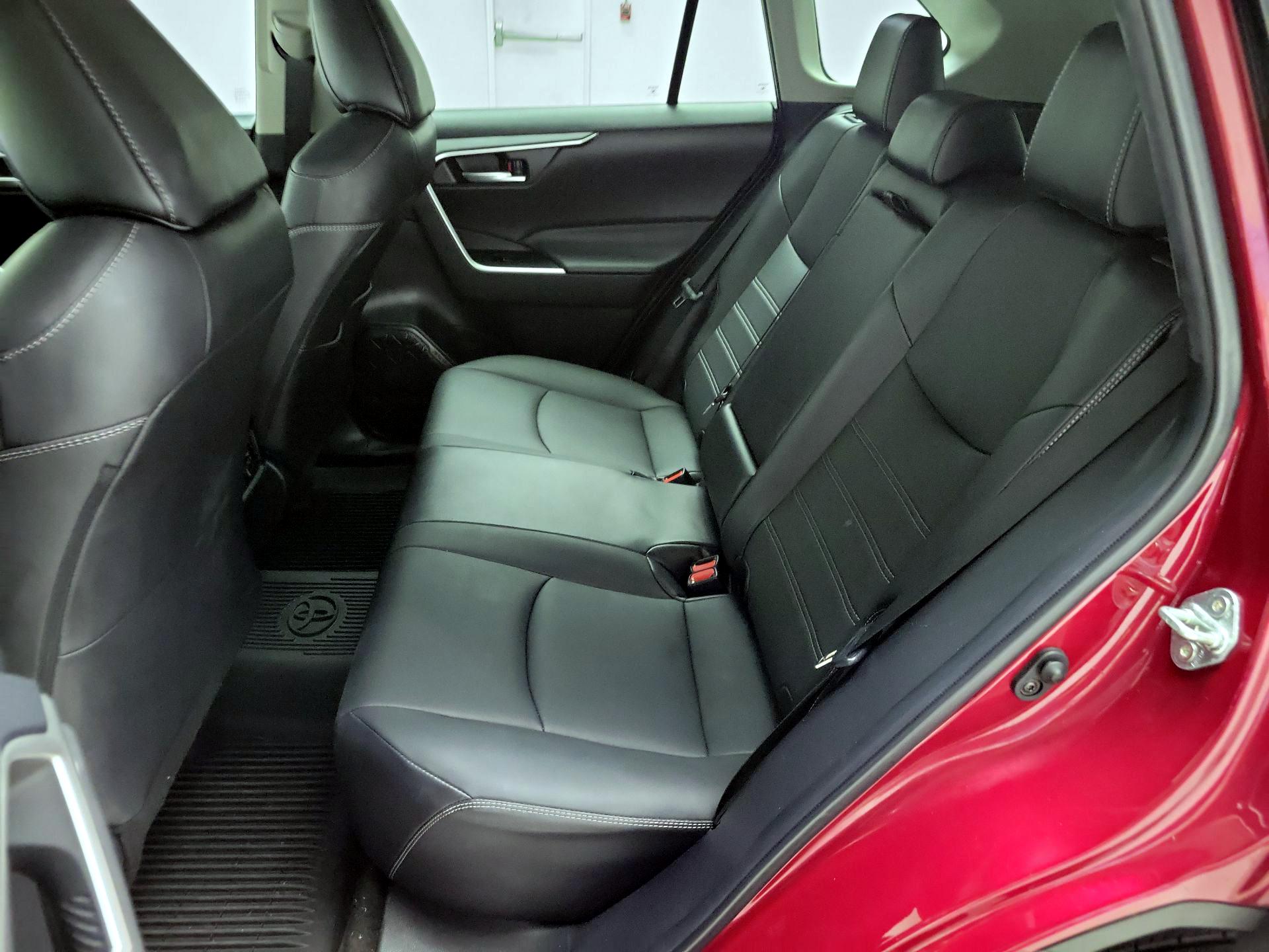 Thumbnail: 2023 Toyota RAV4 - 20