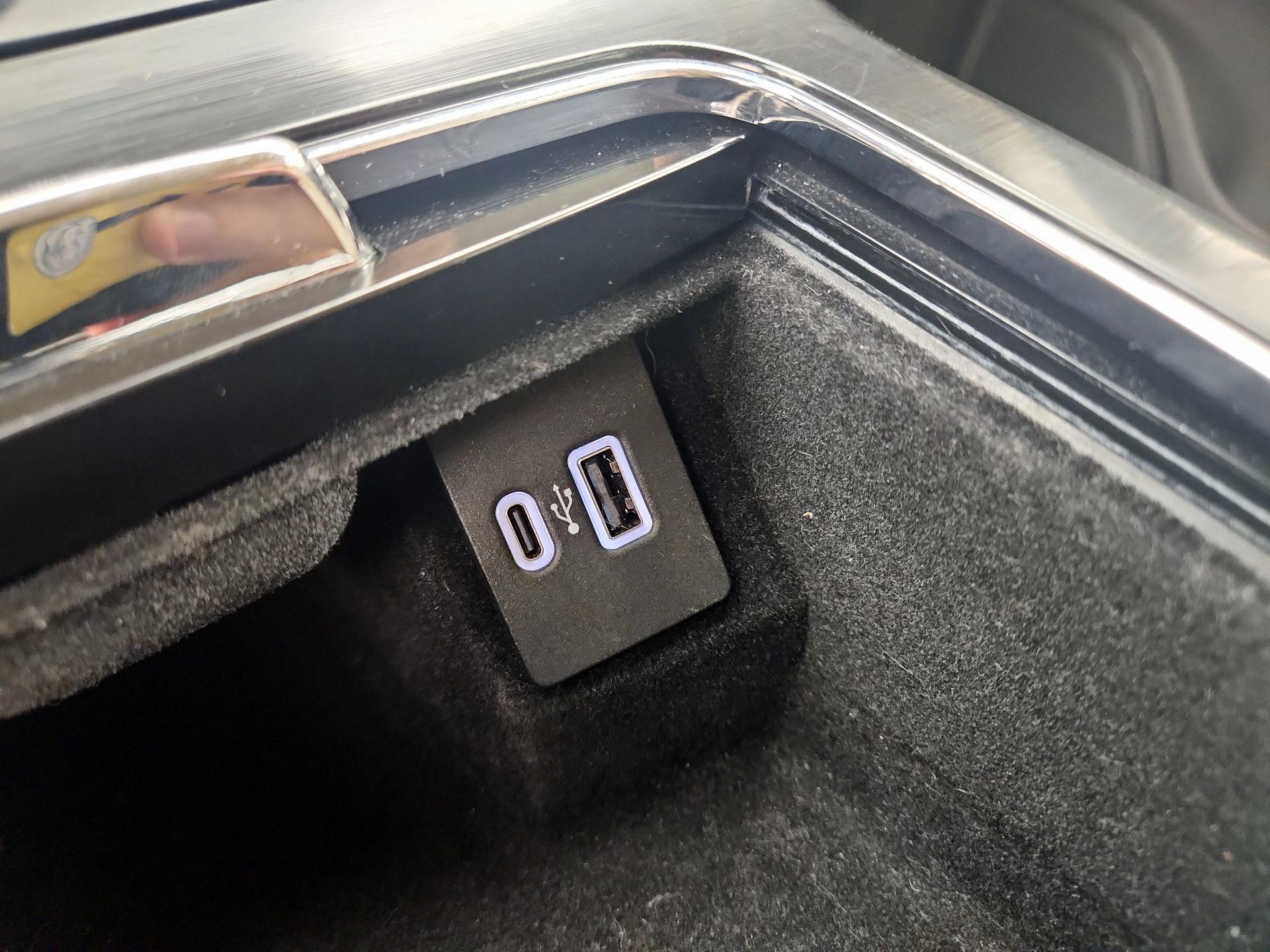 Thumbnail: 2022 Lincoln Nautilus - 18