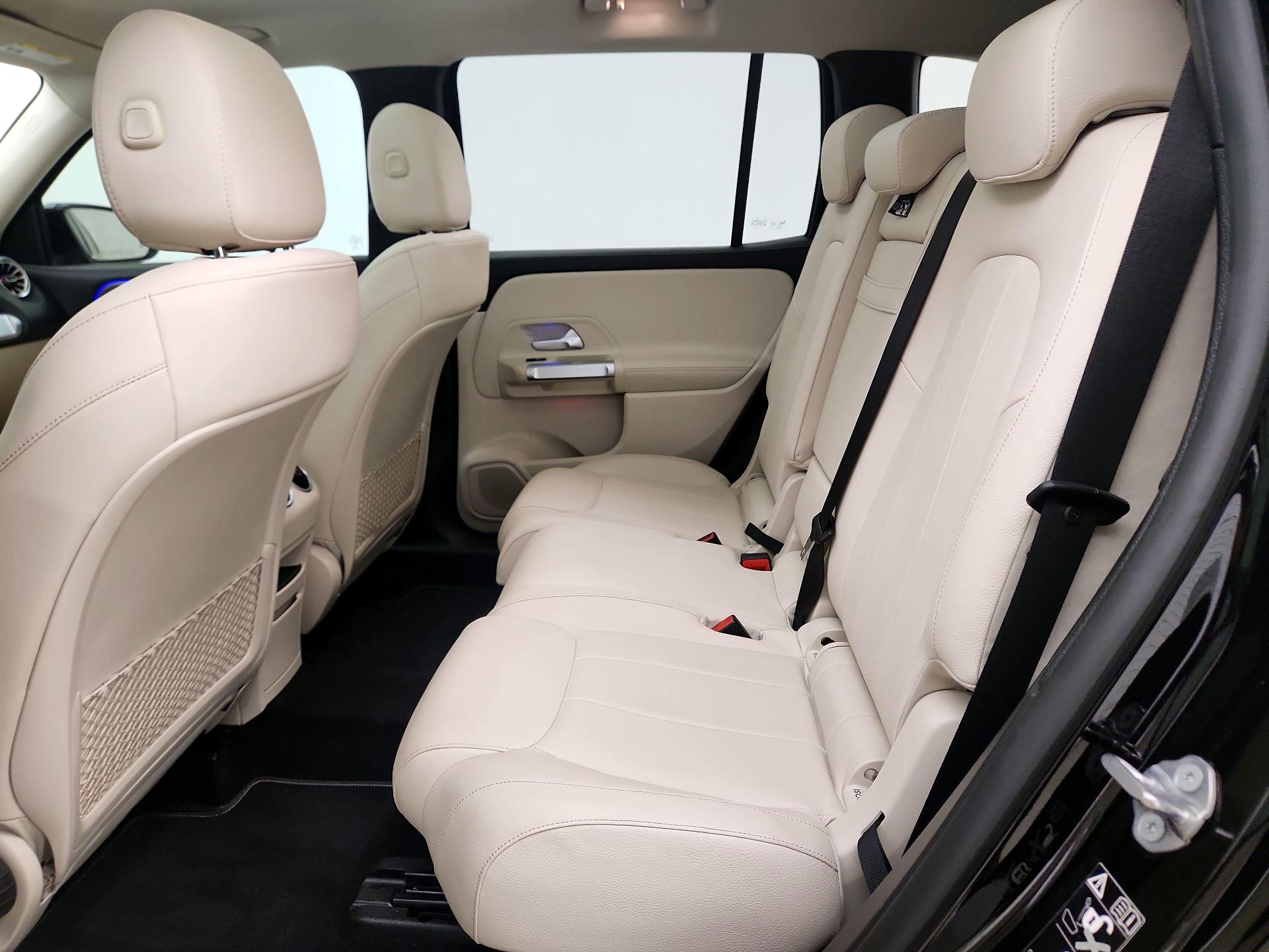 Thumbnail: 2022 Mercedes-Benz GLB - 20