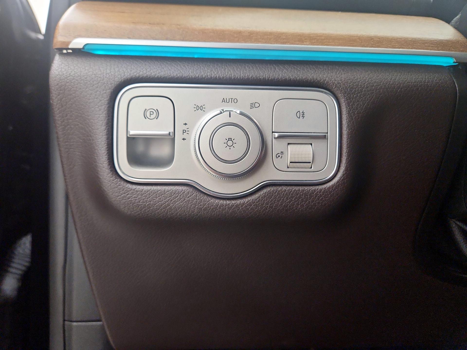 Thumbnail: 2021 Mercedes-Benz GLE - 13