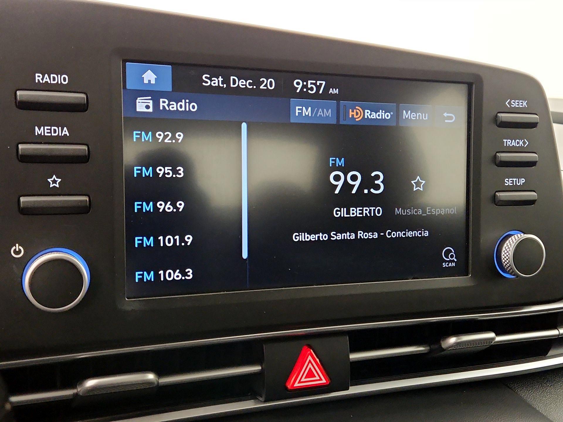 Thumbnail: 2022 Hyundai Elantra - 15