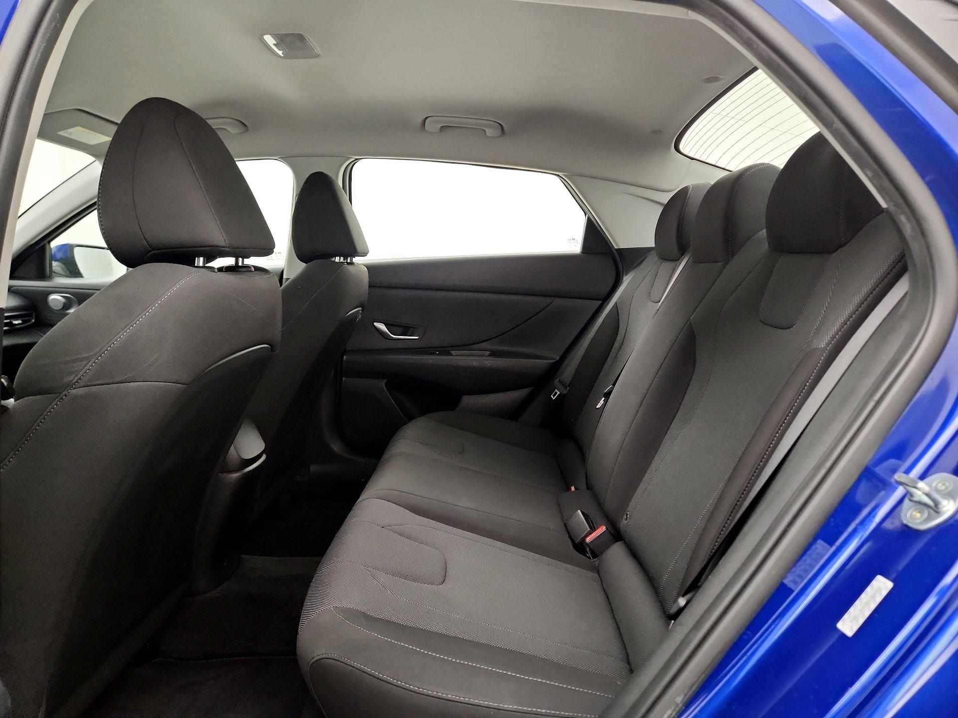 Thumbnail: 2022 Hyundai Elantra - 19