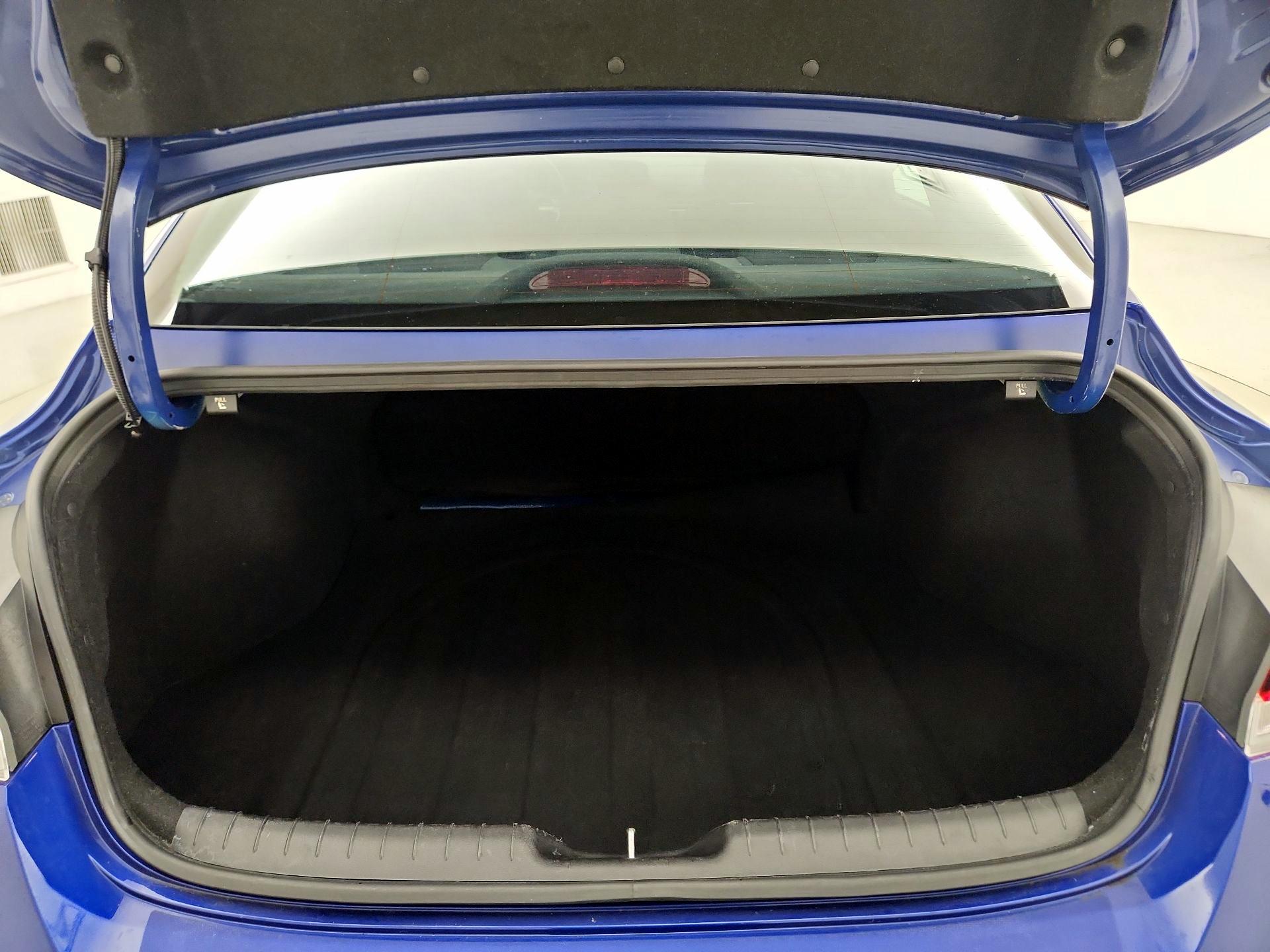 Thumbnail: 2022 Hyundai Elantra - 20