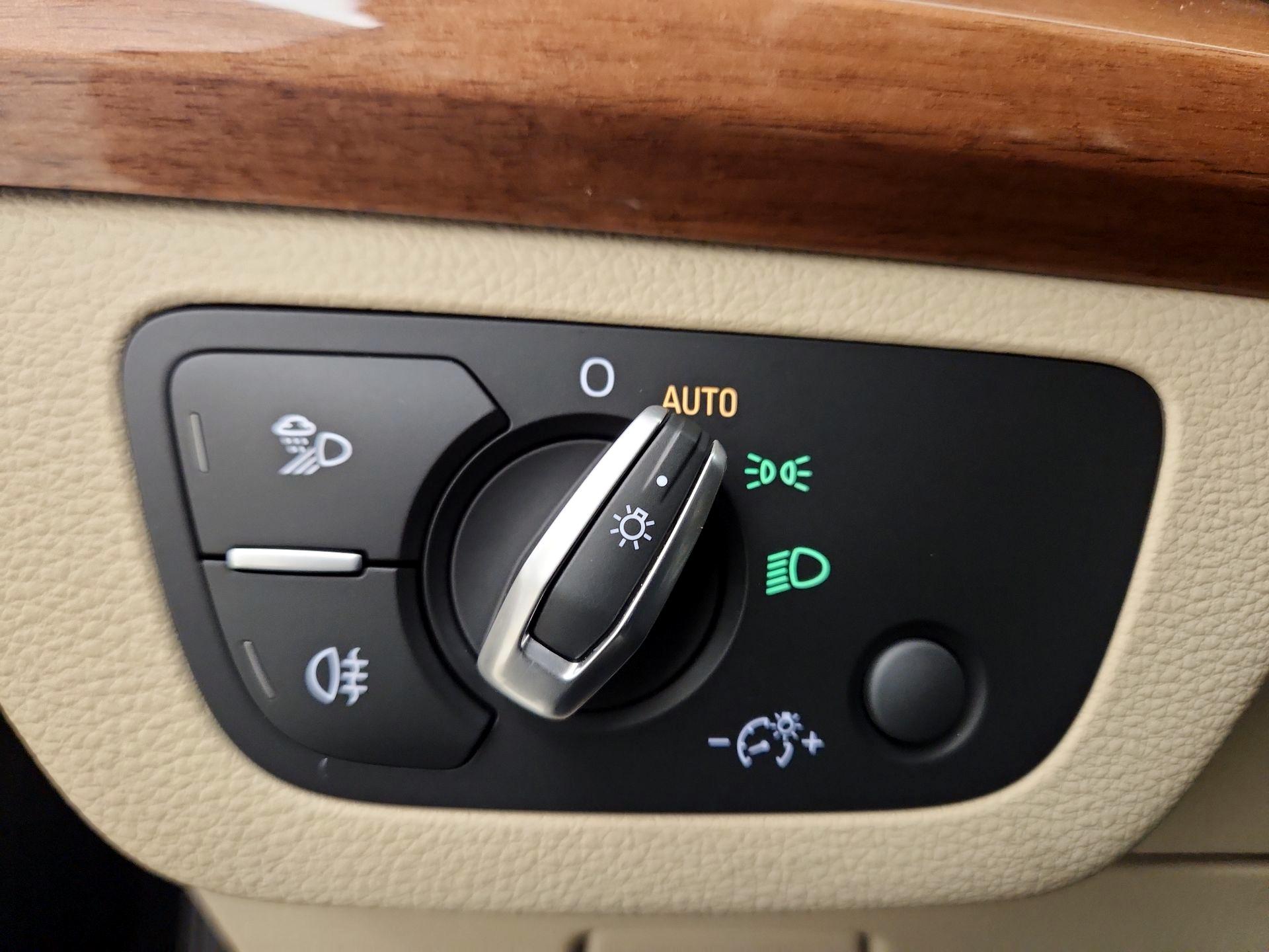 Thumbnail: 2021 Audi Q5 - 13