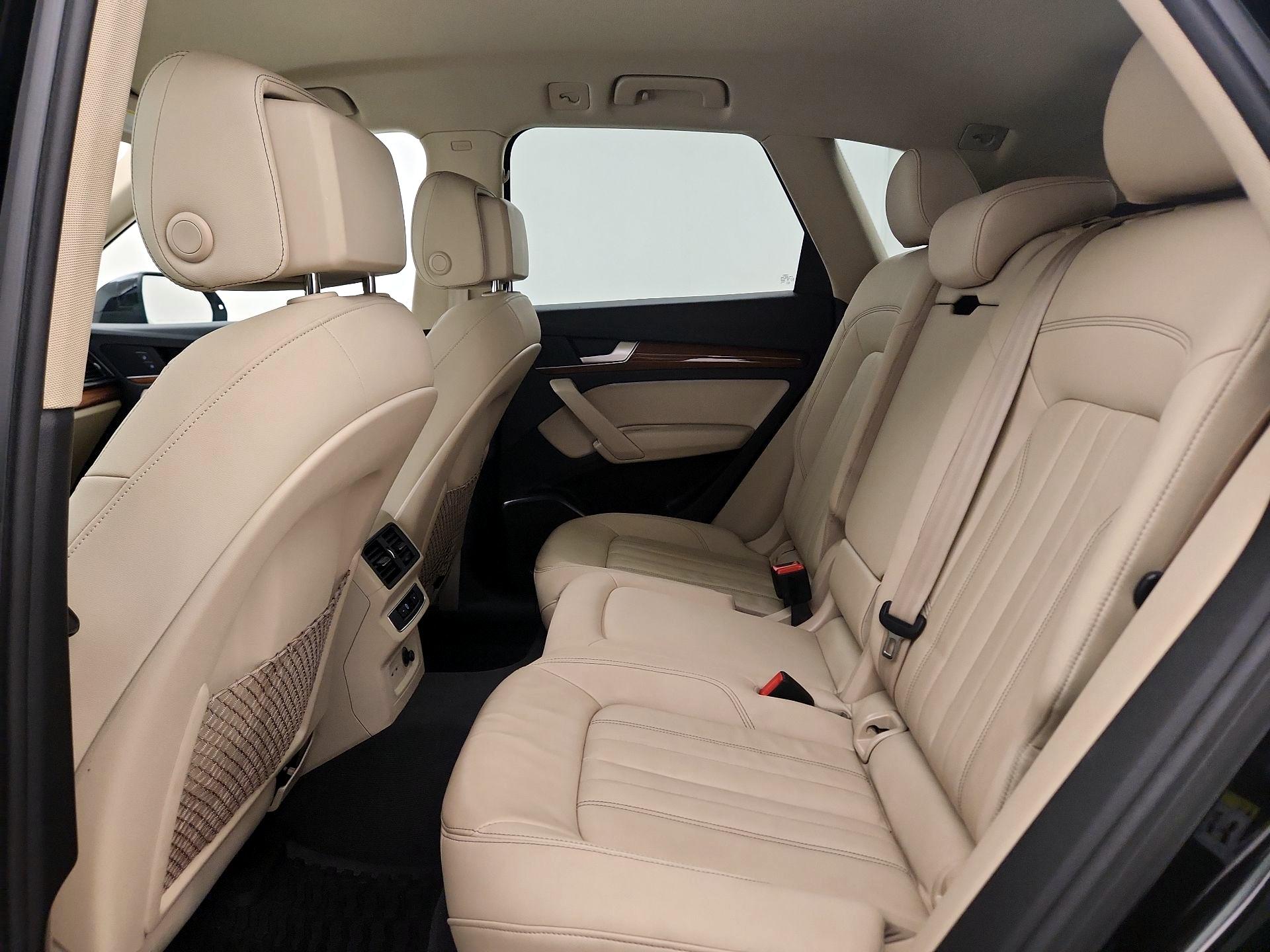 Thumbnail: 2021 Audi Q5 - 19