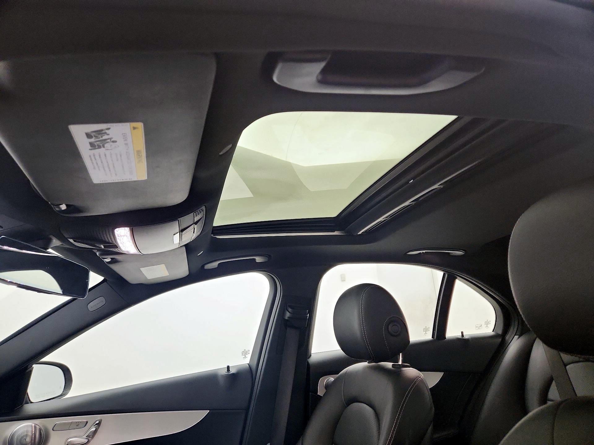 Thumbnail: 2021 Mercedes-Benz C-Class - 19