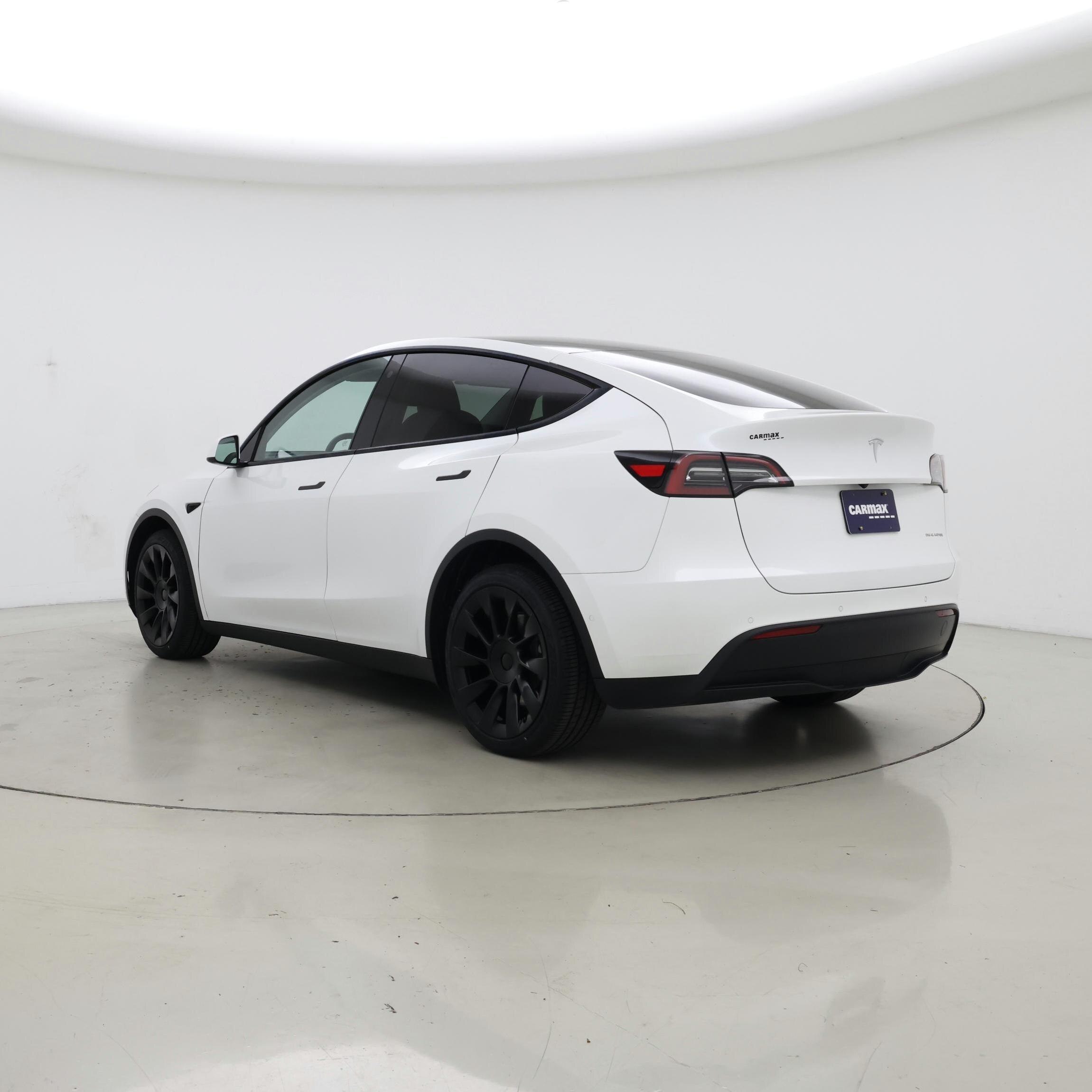 Thumbnail: 2023 Tesla Model Y - 2