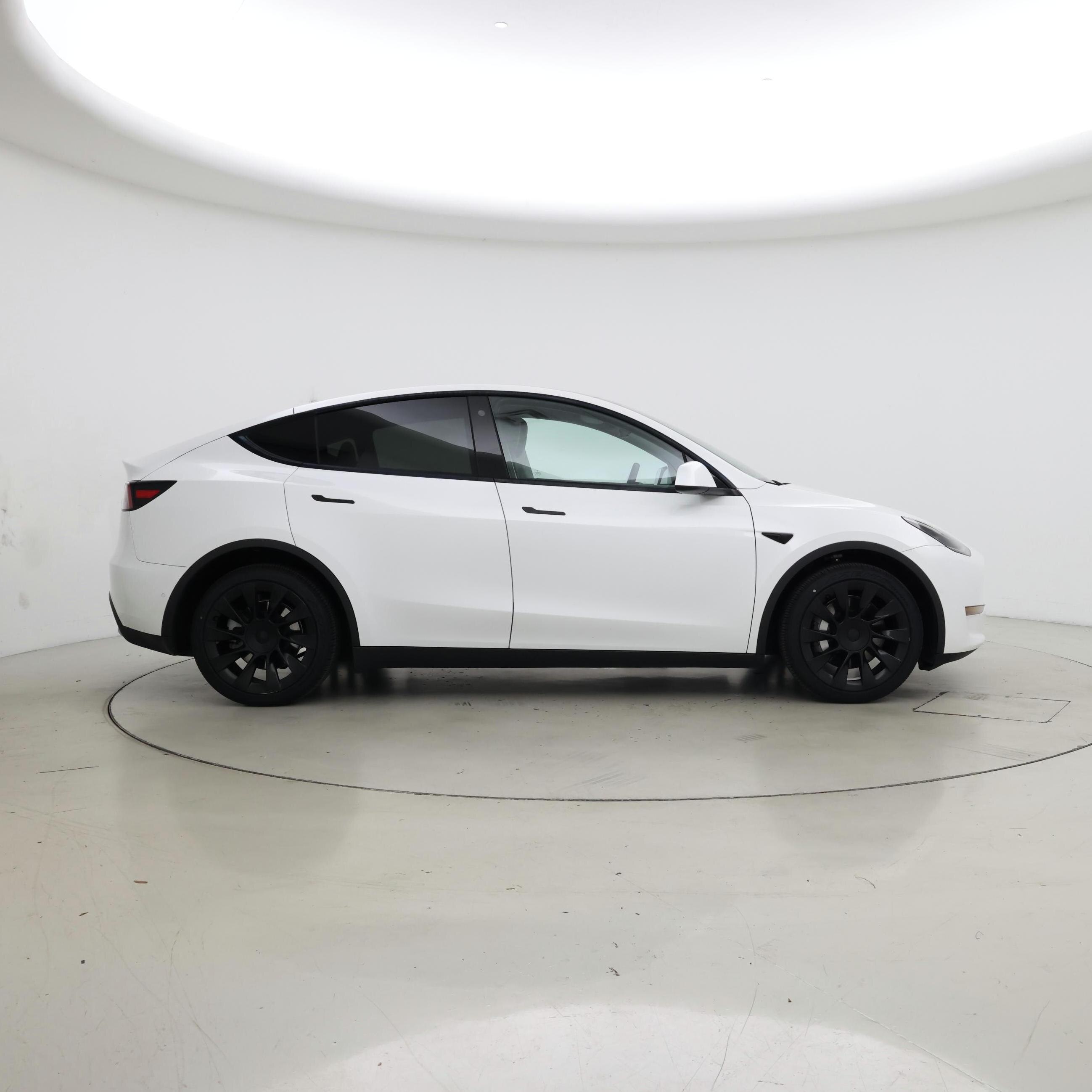 Thumbnail: 2023 Tesla Model Y - 7