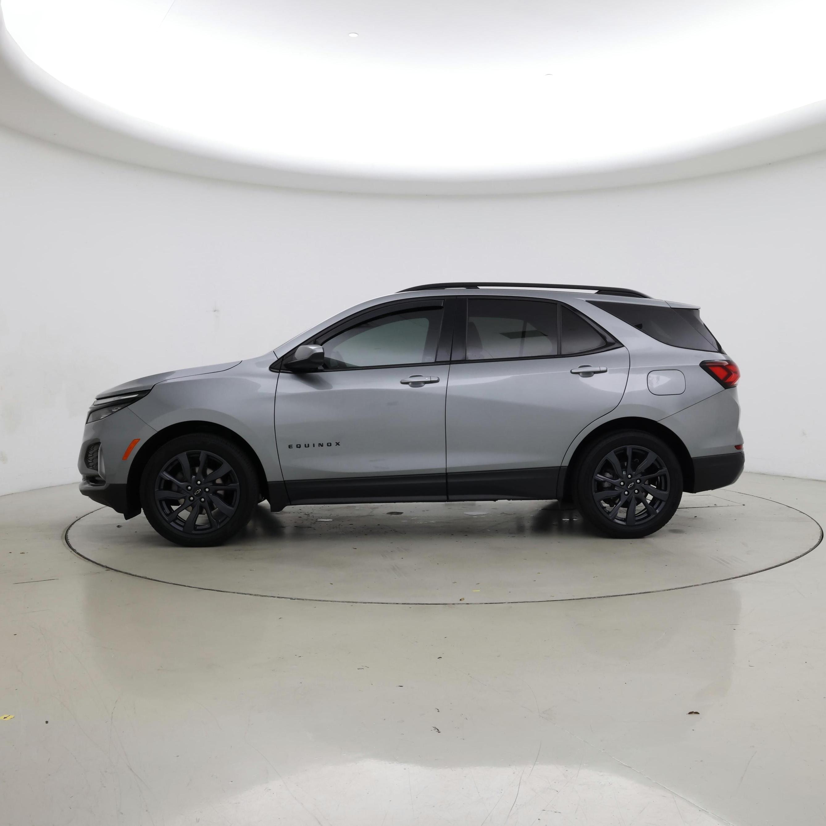 Thumbnail: 2024 Chevrolet Equinox - 3