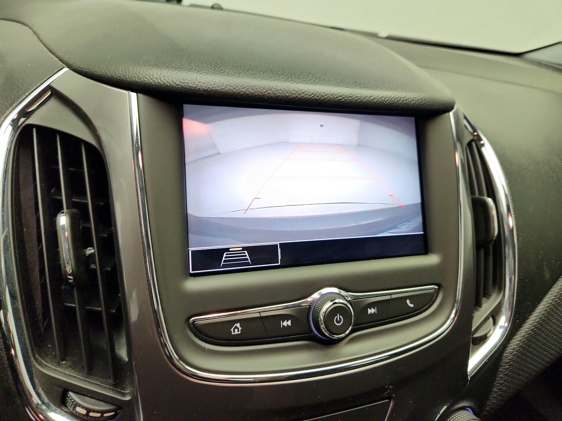 Thumbnail: 2019 Chevrolet Cruze - 14