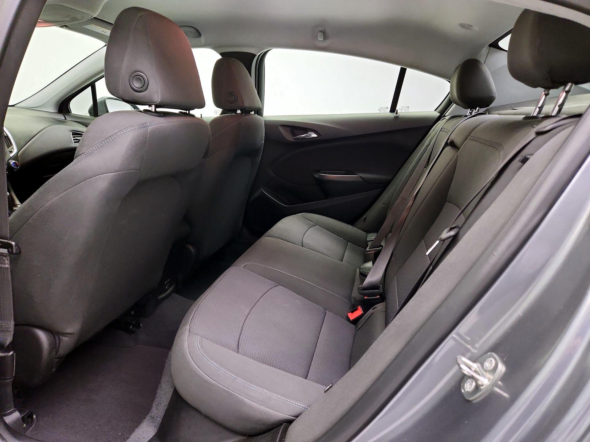 Thumbnail: 2019 Chevrolet Cruze - 19