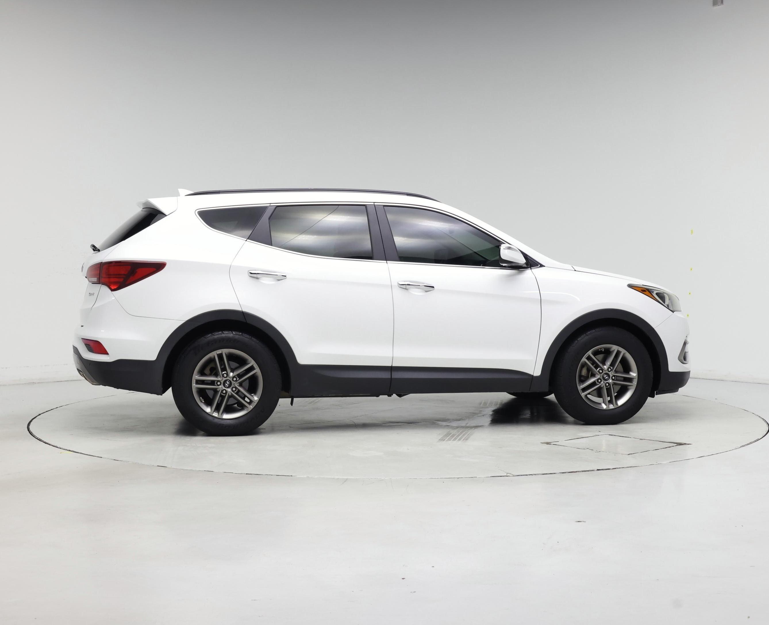 Thumbnail: 2017 Hyundai Santa Fe - 7