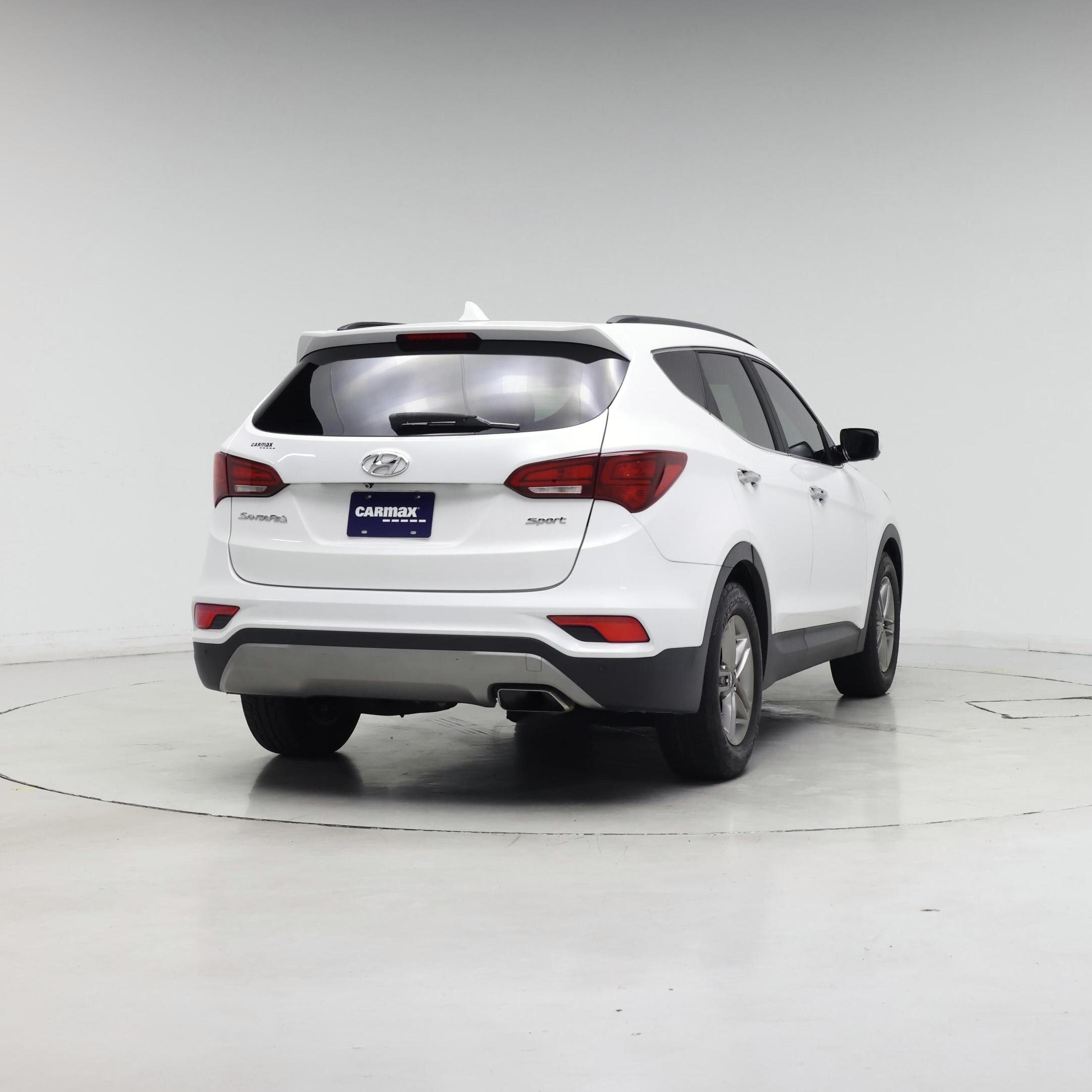 Thumbnail: 2017 Hyundai Santa Fe - 8