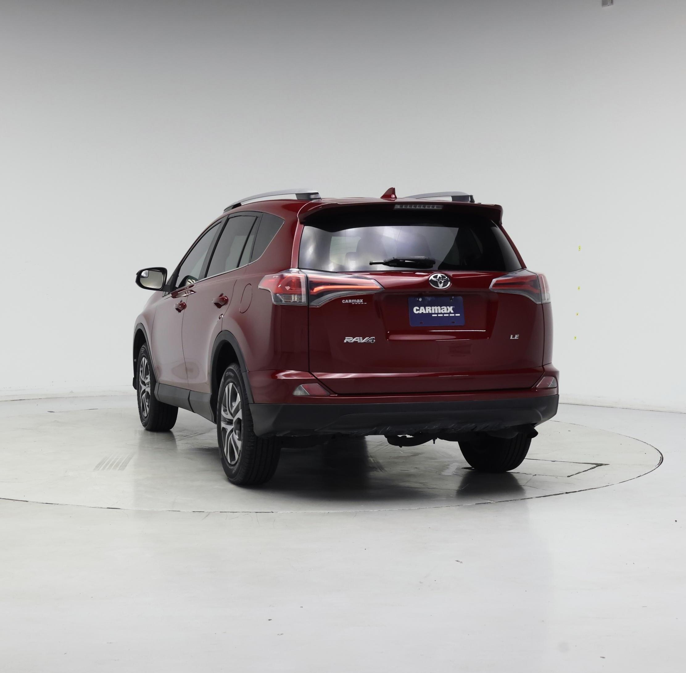 Thumbnail: 2018 Toyota RAV4 - 6