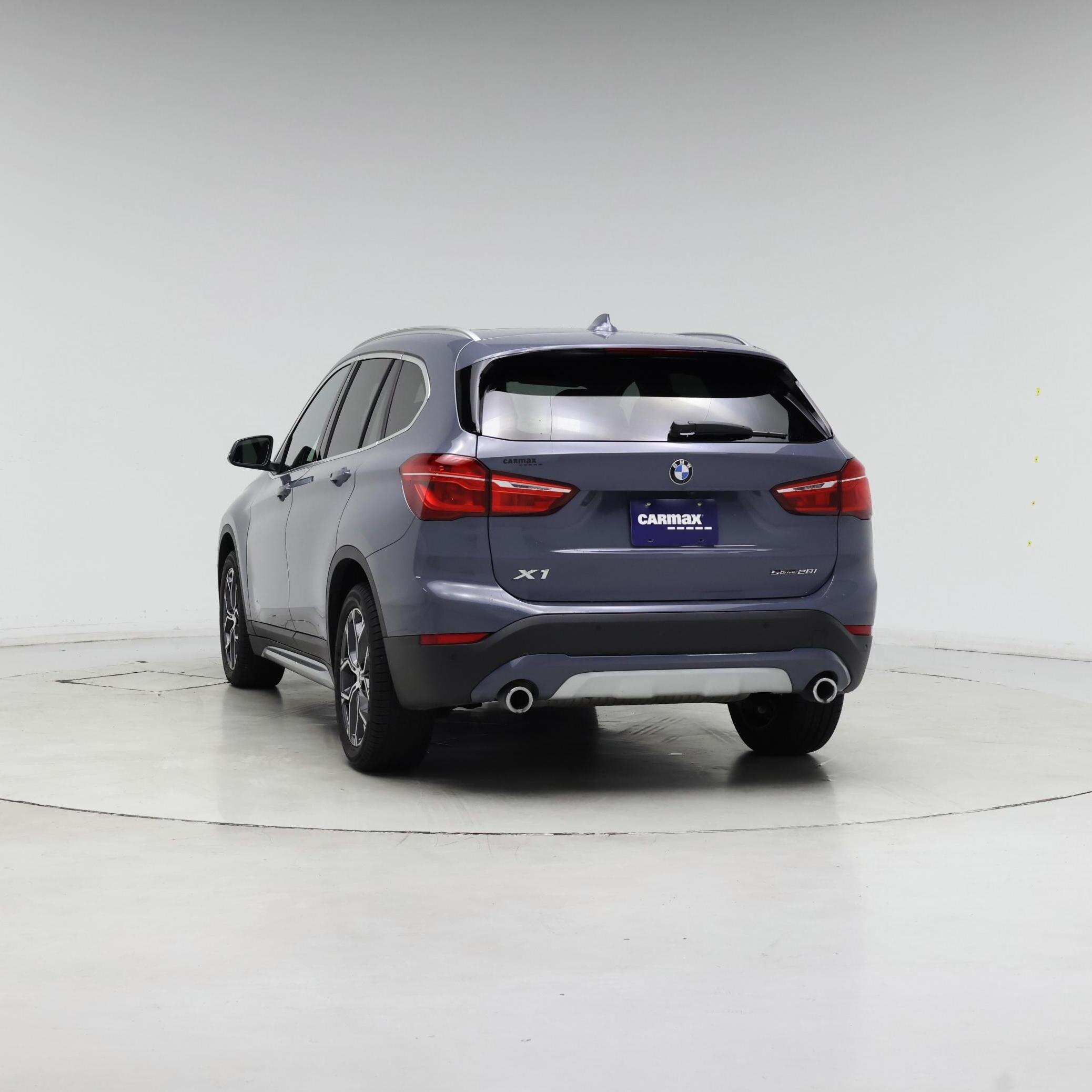 Thumbnail: 2022 BMW X1 - 6