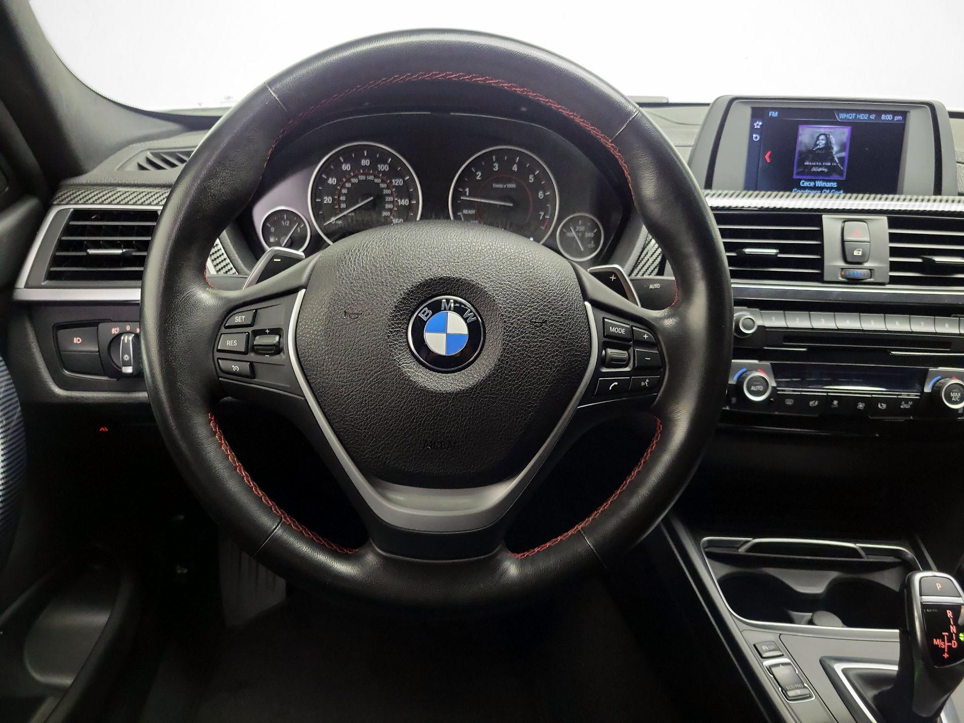 Thumbnail: 2018 BMW 3 Series - 10