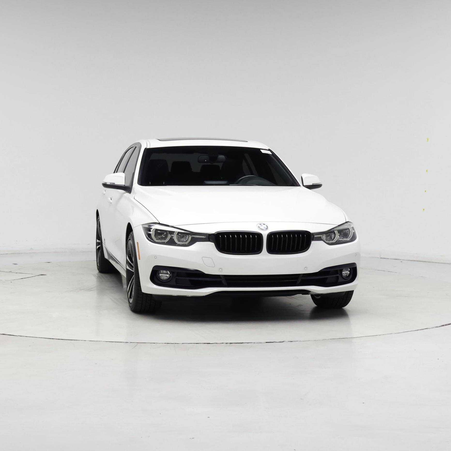 Thumbnail: 2018 BMW 3 Series - 5
