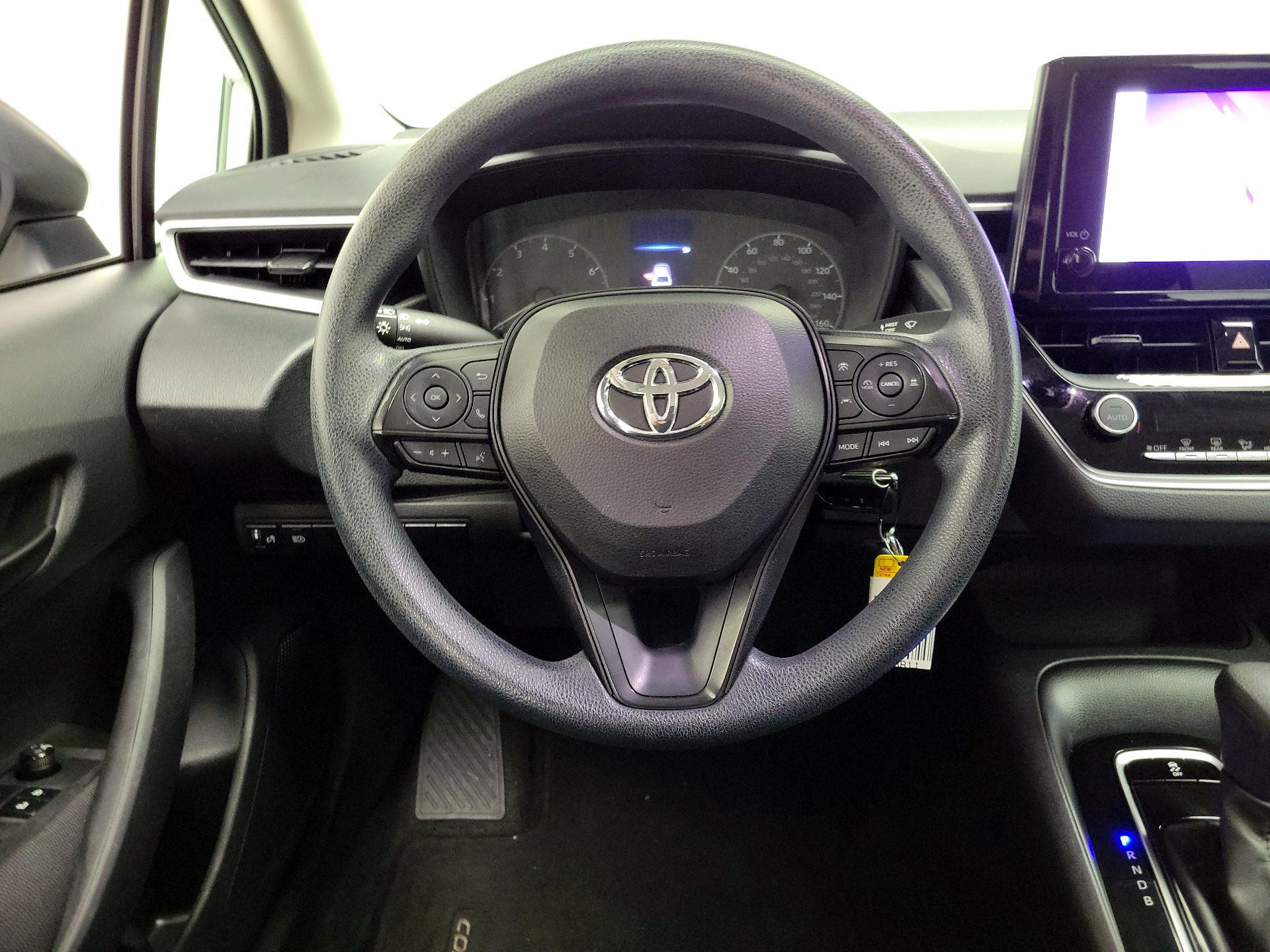 Thumbnail: 2023 Toyota Corolla - 10