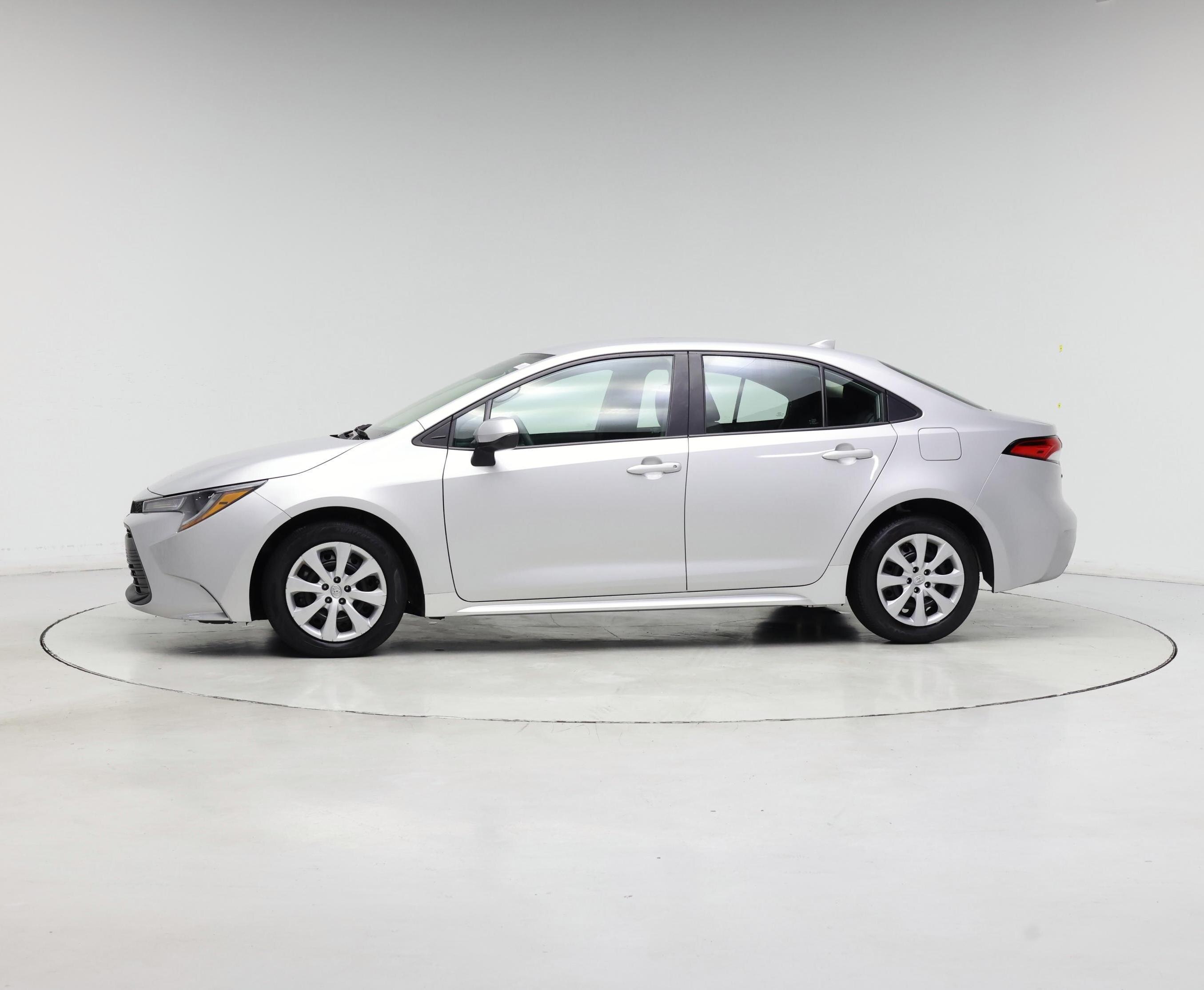 Thumbnail: 2023 Toyota Corolla - 3