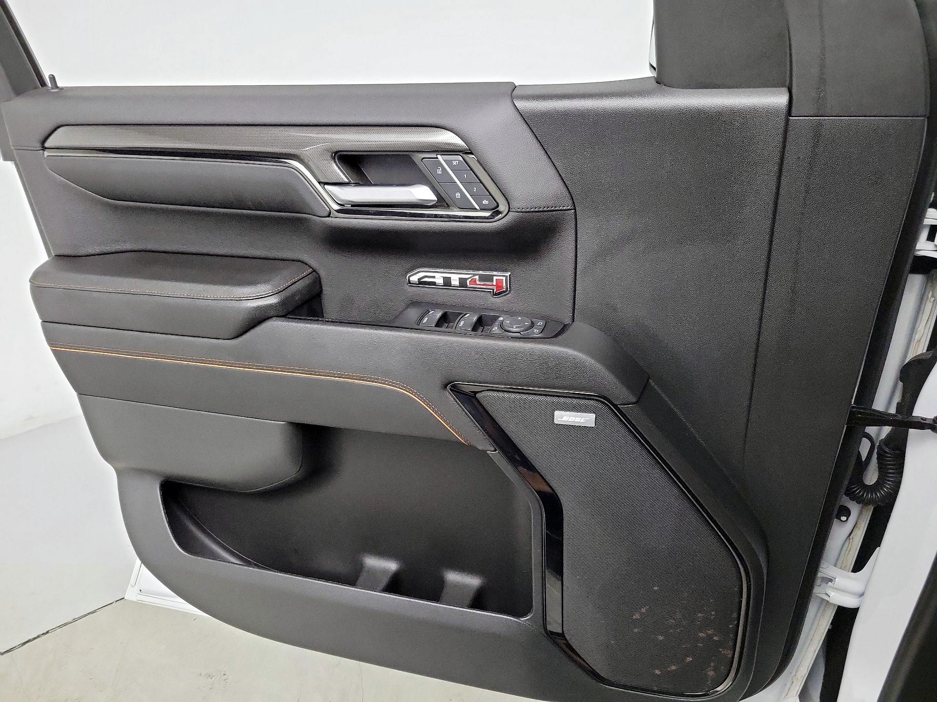 Thumbnail: 2023 GMC Sierra 1500 - 12