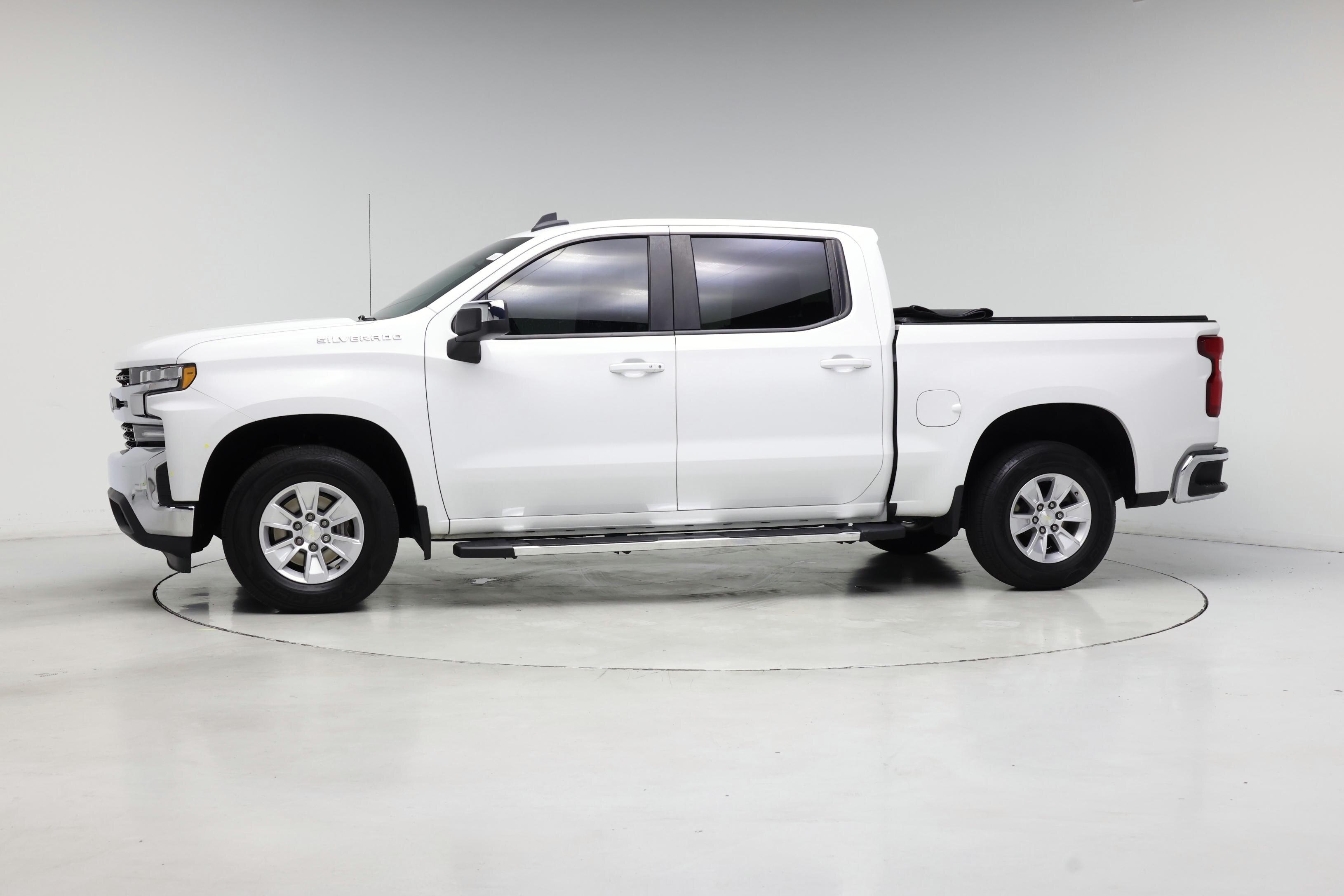 Thumbnail: 2021 Chevrolet Silverado 1500 - 3