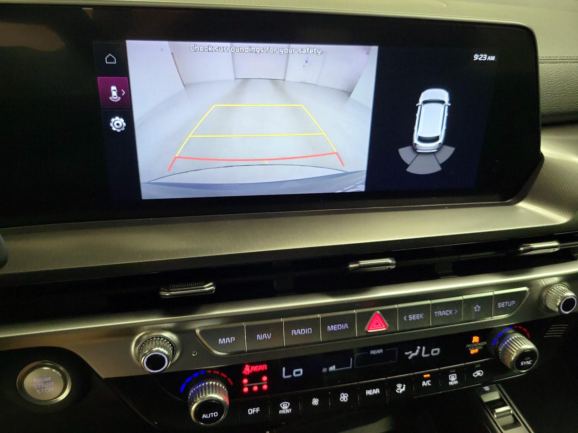 Thumbnail: 2023 Kia Telluride - 15