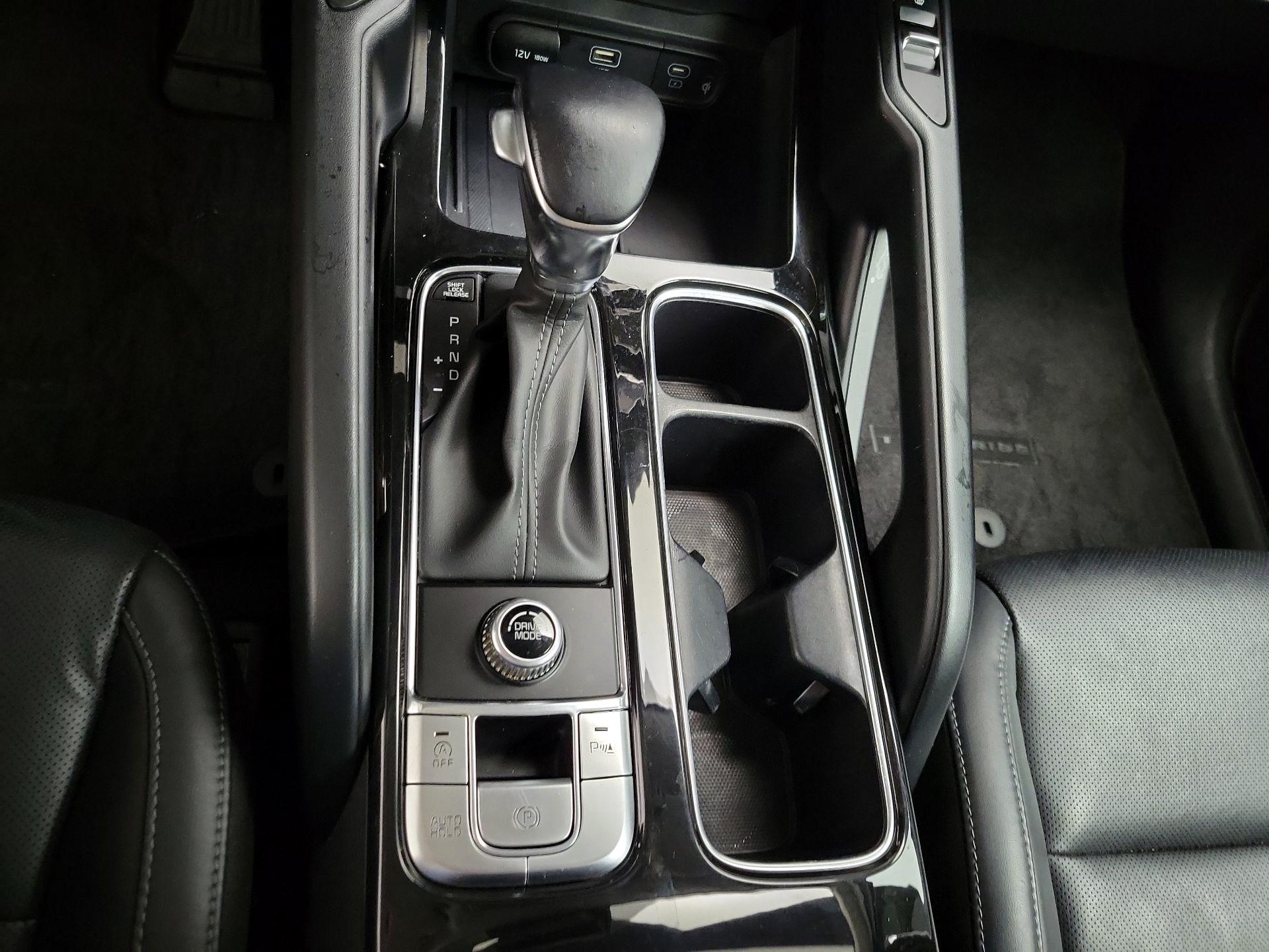 Thumbnail: 2023 Kia Telluride - 18