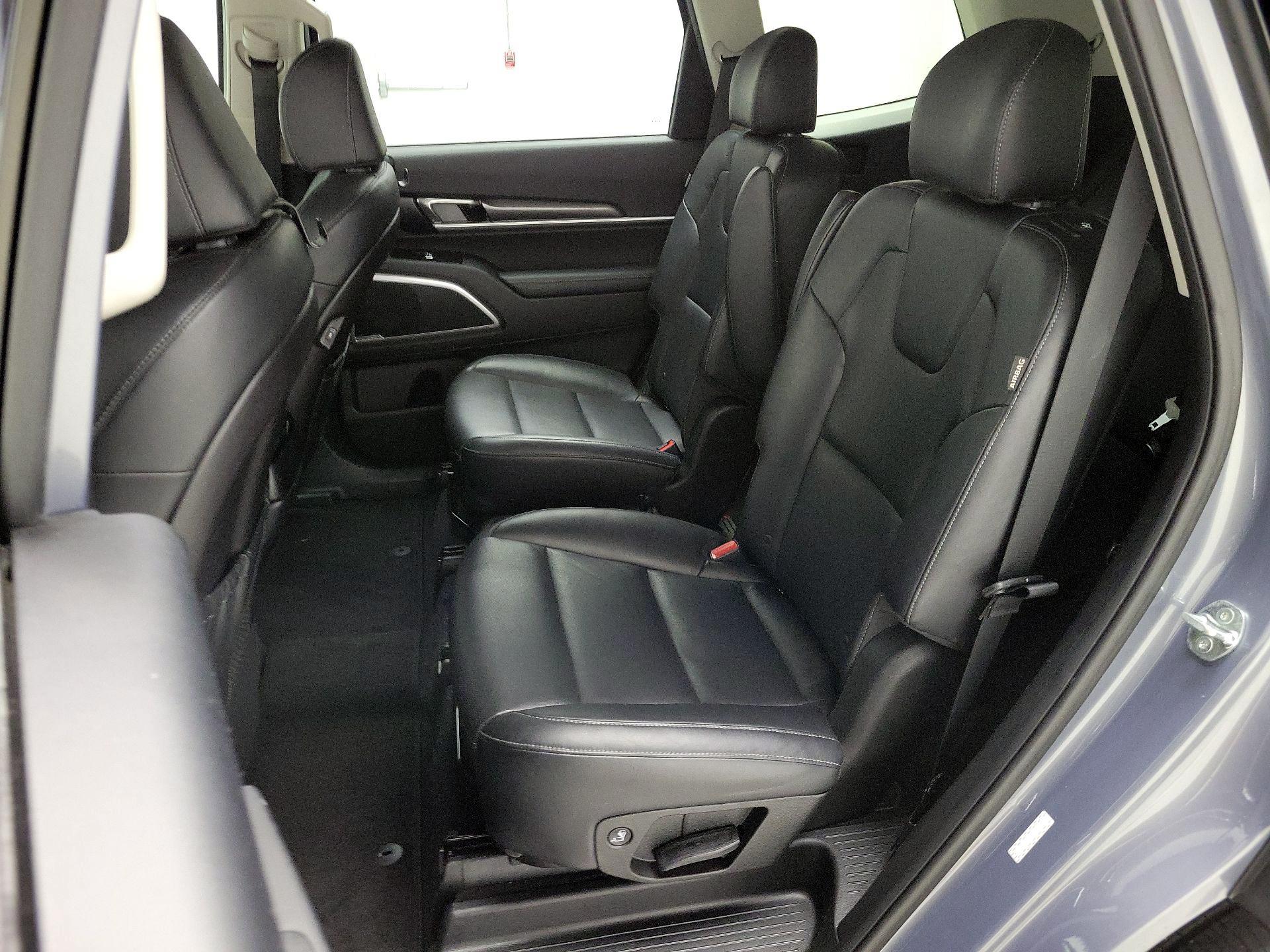 Thumbnail: 2023 Kia Telluride - 20