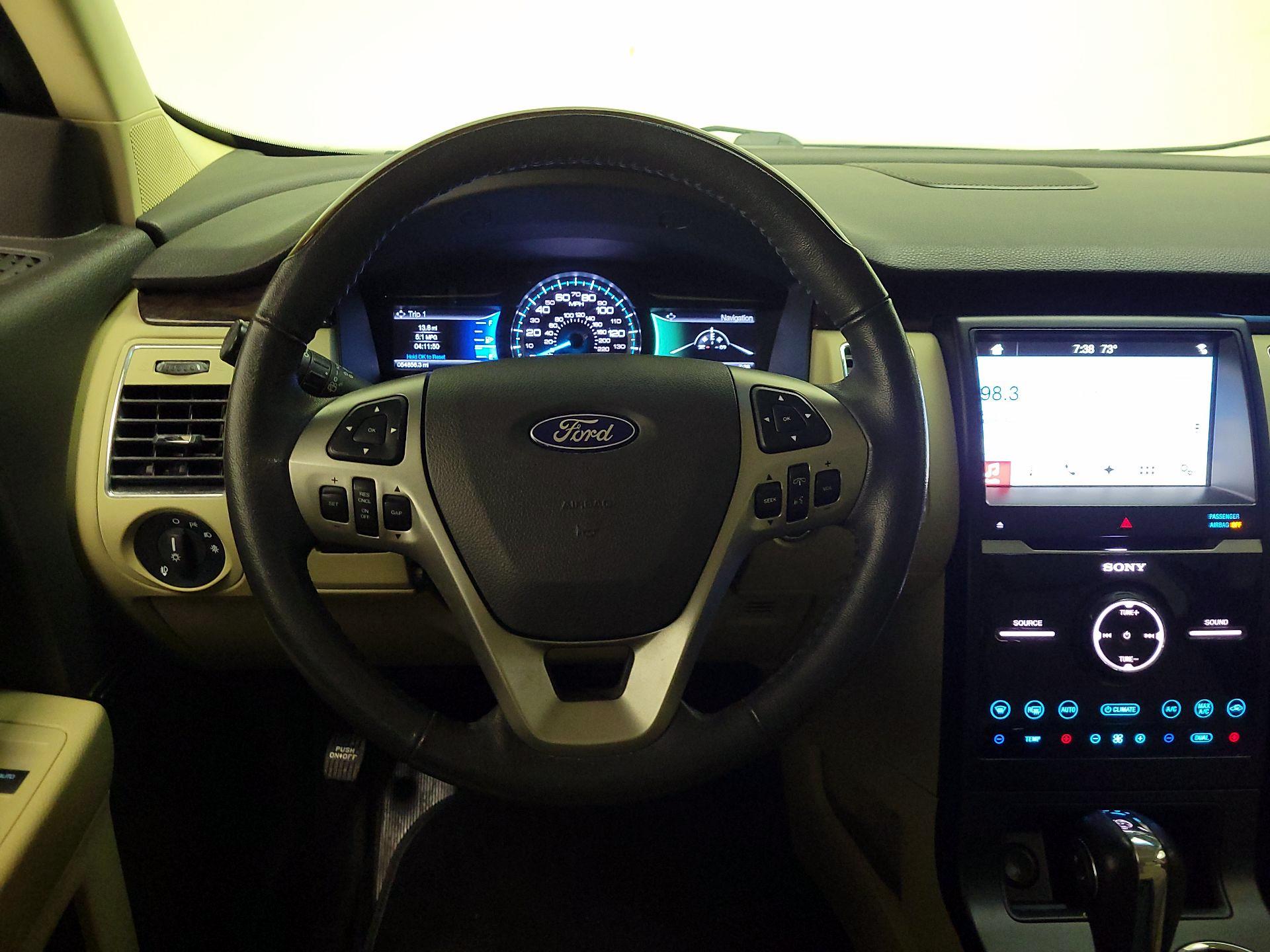 Thumbnail: 2018 Ford Flex - 10