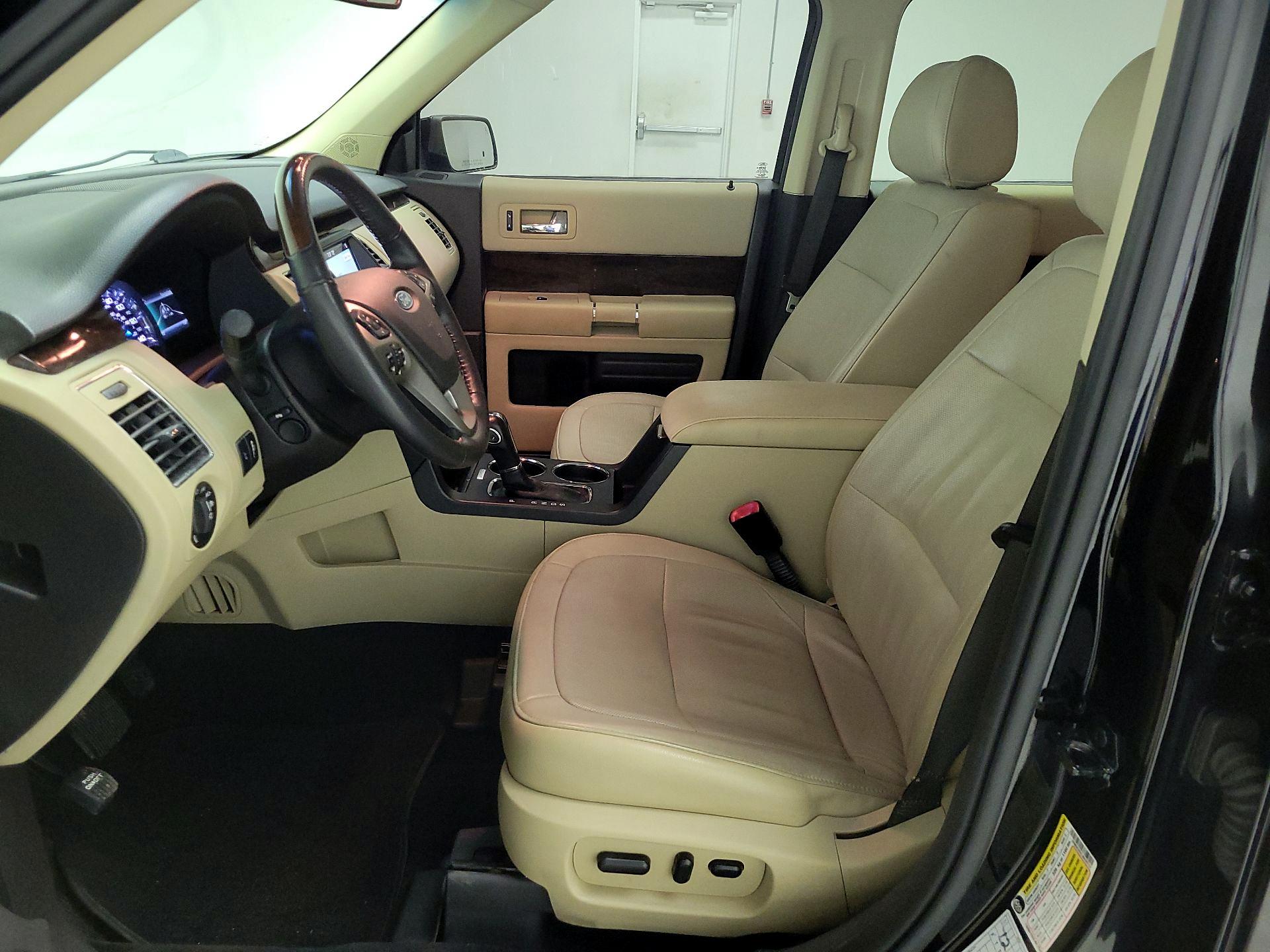 Thumbnail: 2018 Ford Flex - 11