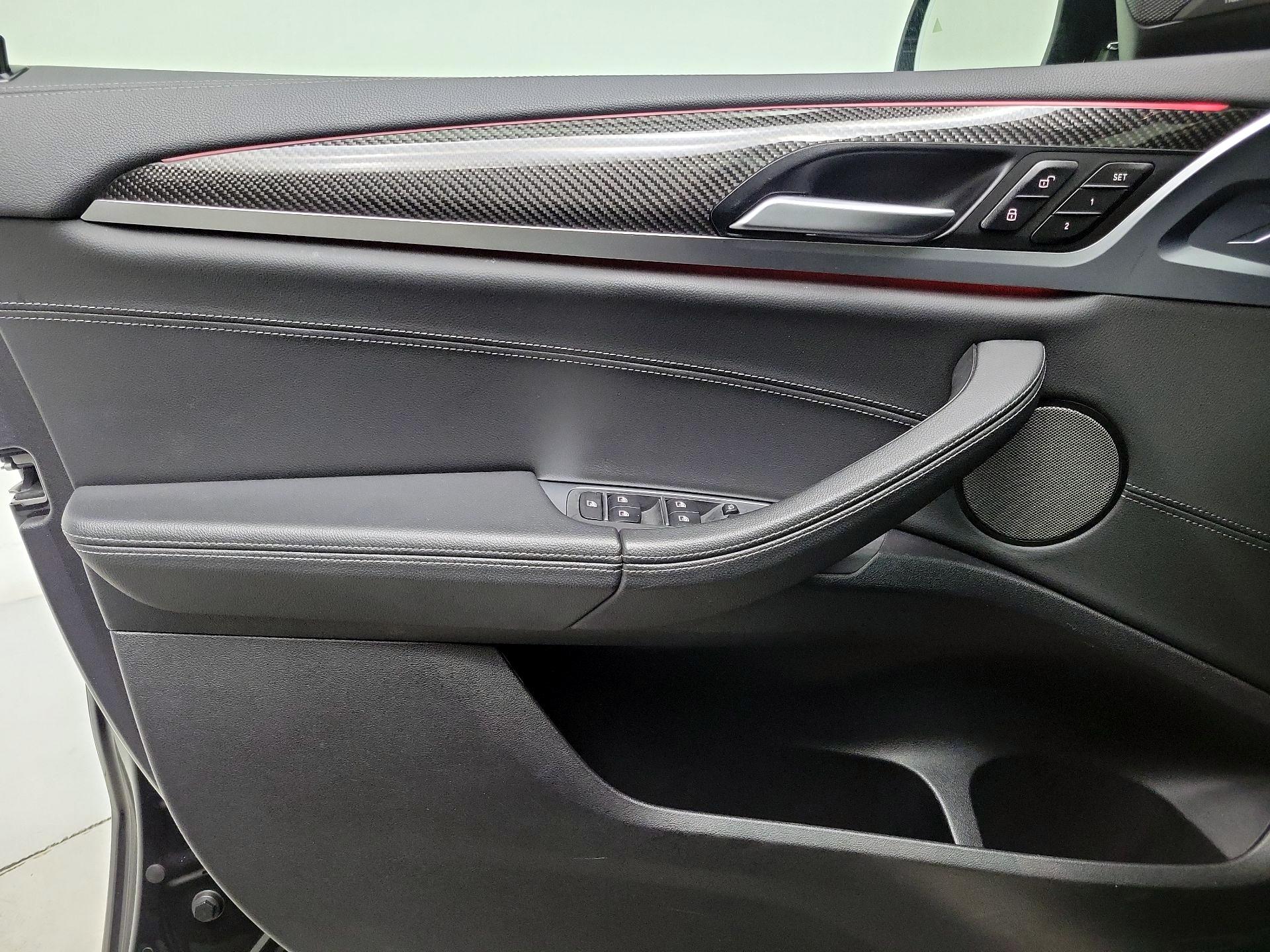 Thumbnail: 2020 BMW X4 - 12