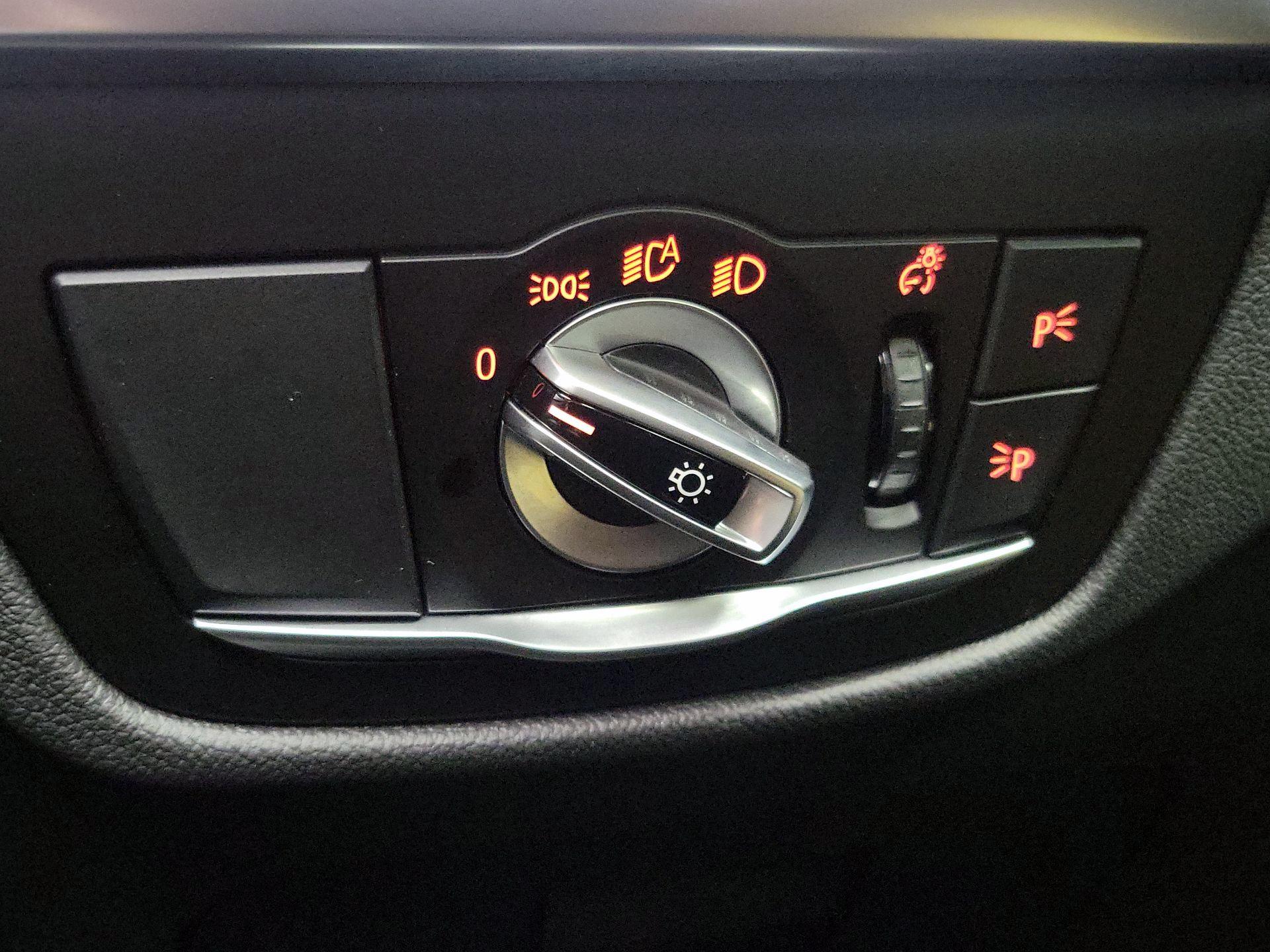 Thumbnail: 2020 BMW X4 - 13