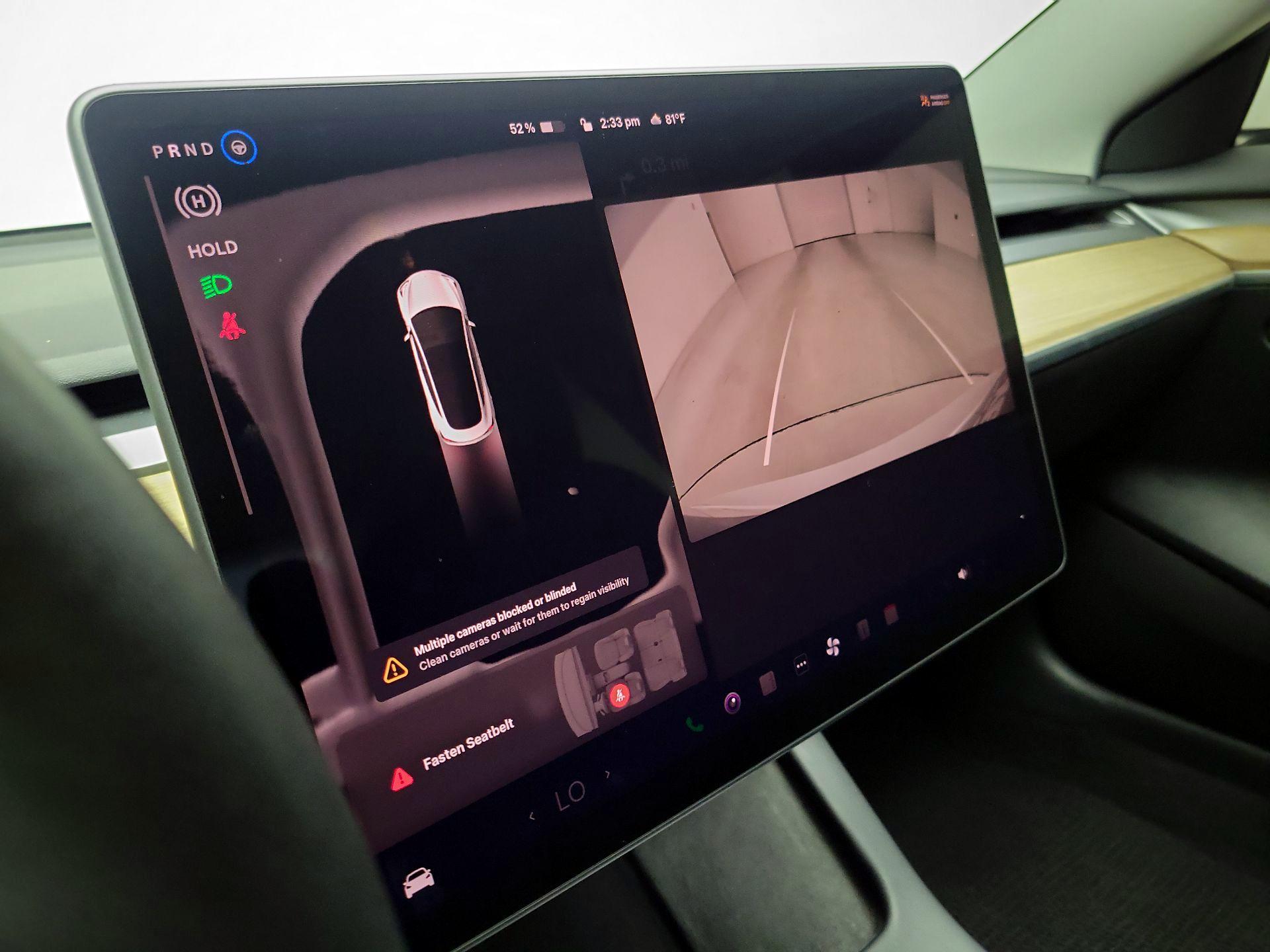 Thumbnail: 2023 Tesla Model 3 - 14