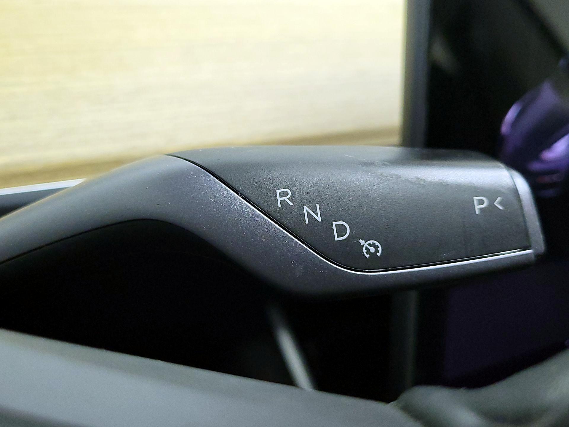 Thumbnail: 2019 Tesla Model 3 - 17