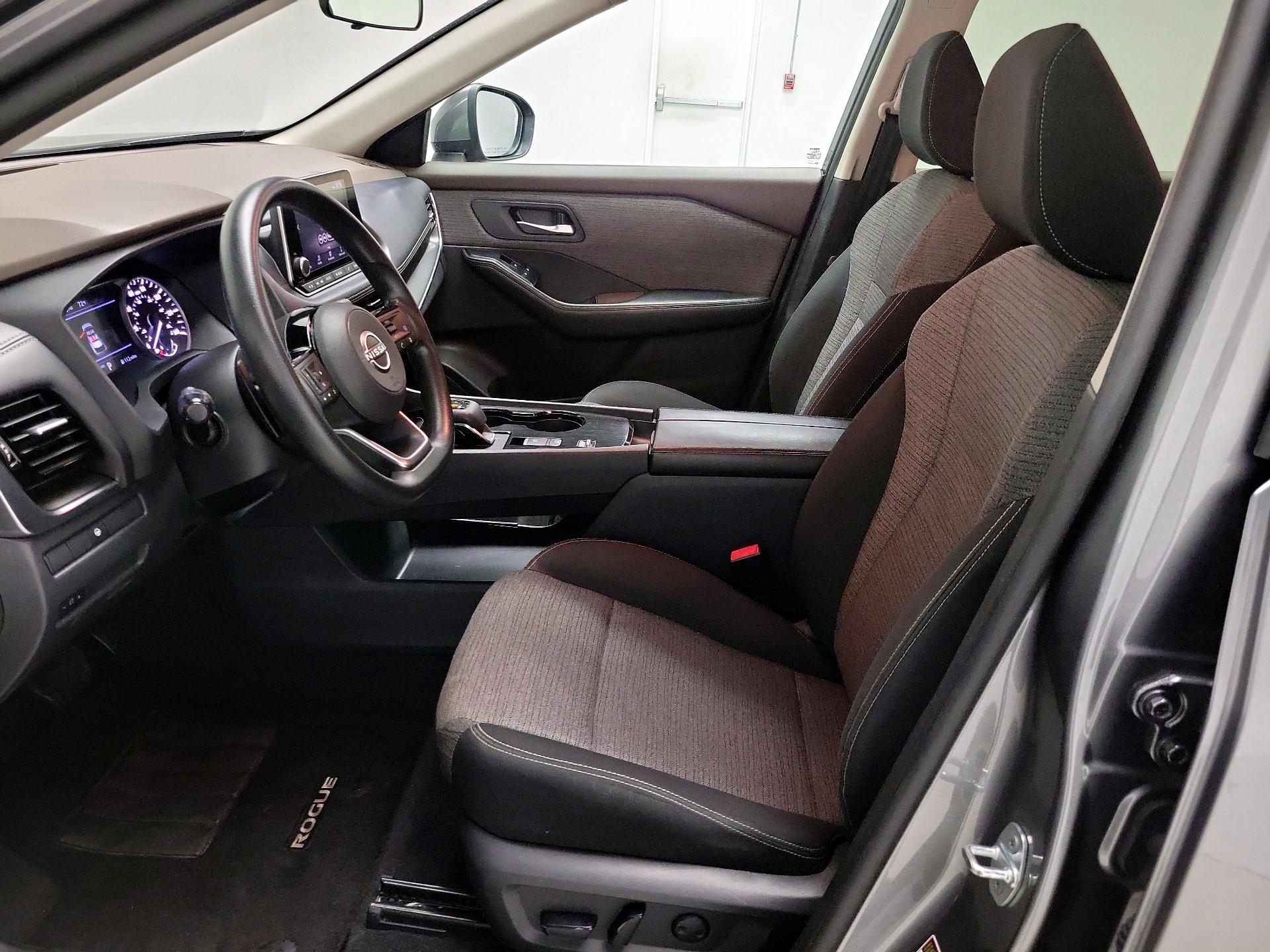 Thumbnail: 2023 Nissan Rogue - 11