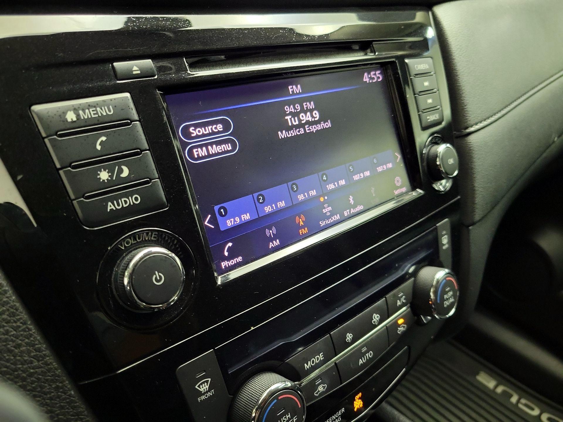 Thumbnail: 2019 Nissan Rogue - 15