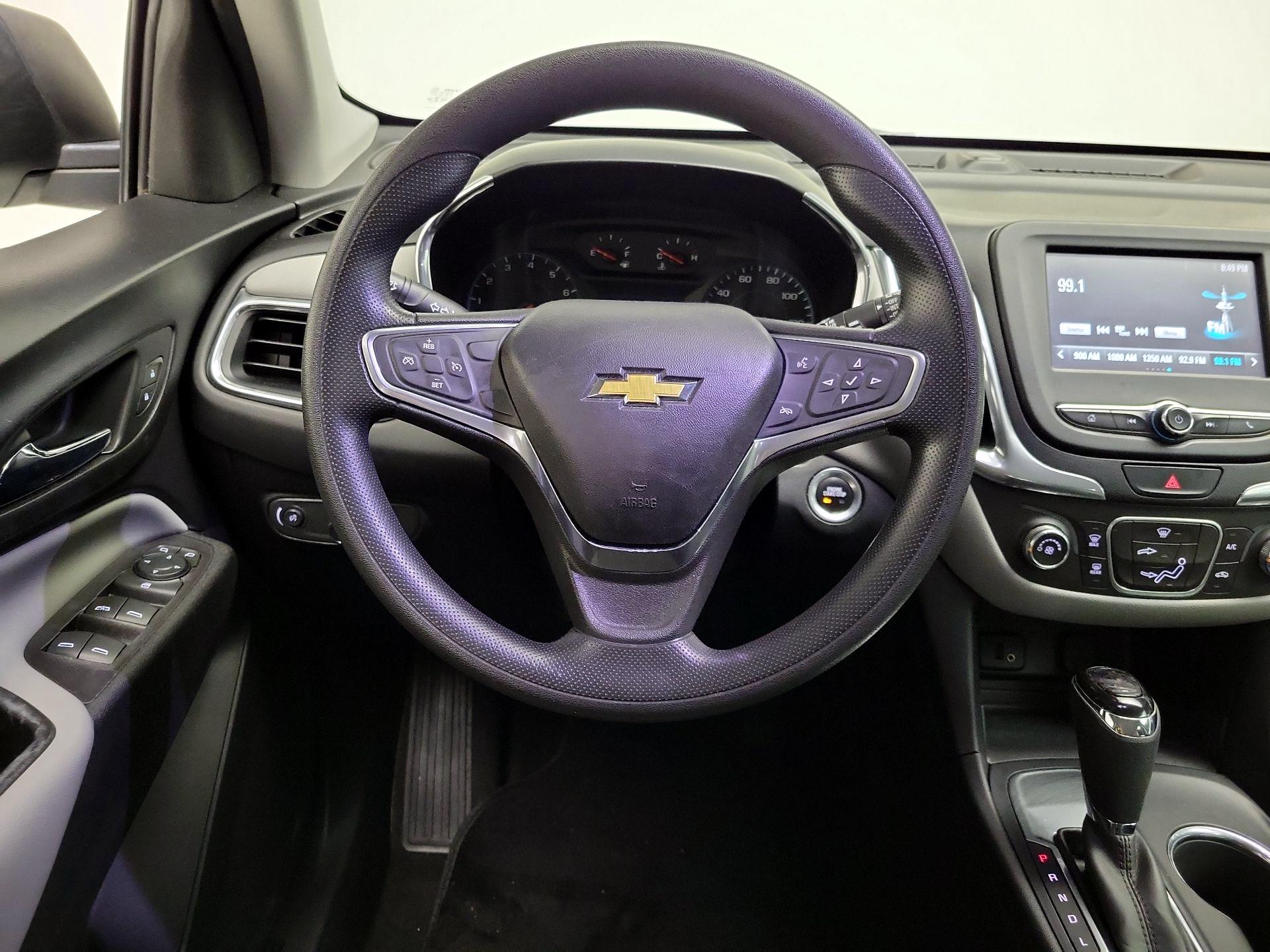 Thumbnail: 2018 Chevrolet Equinox - 10