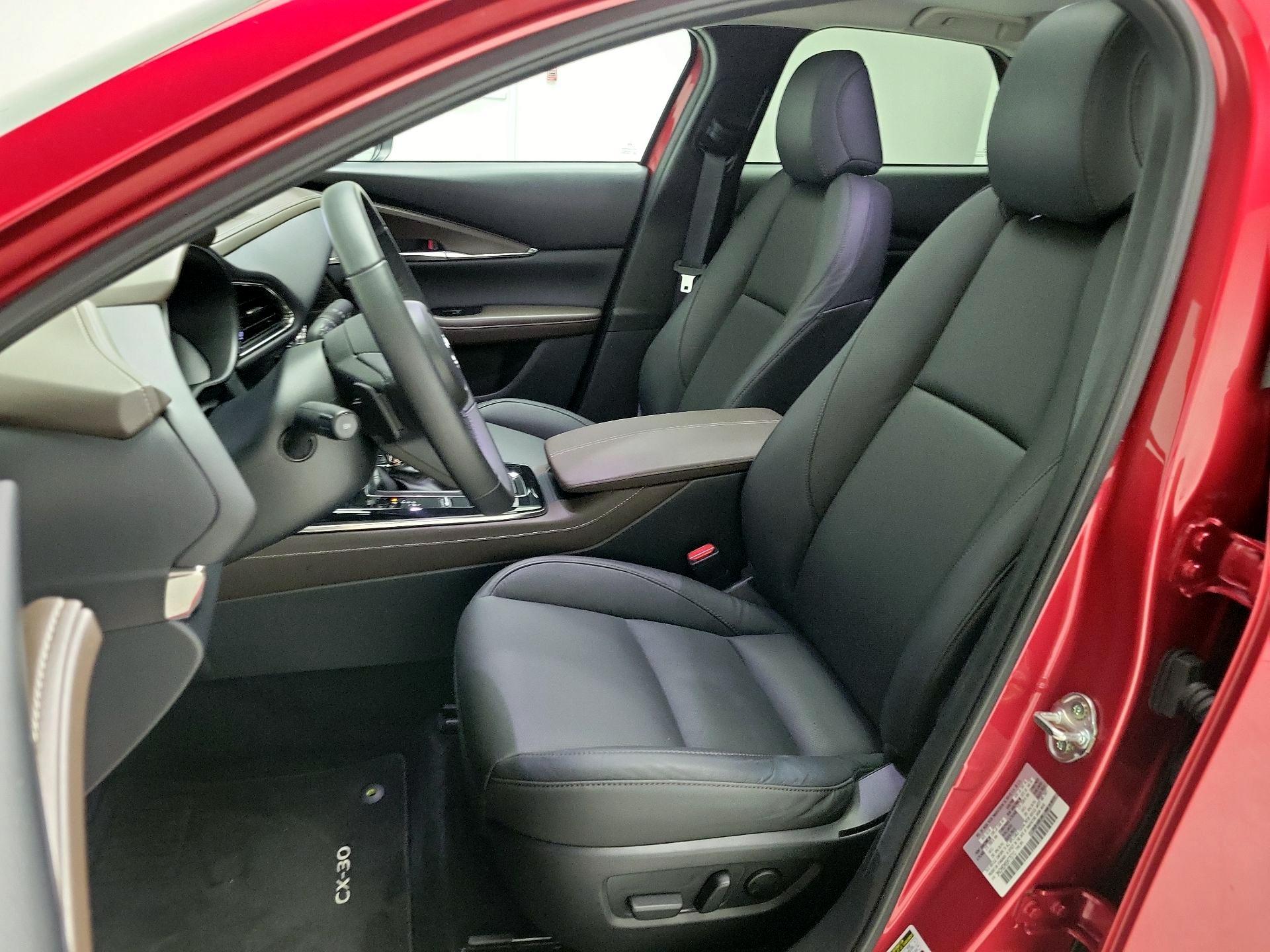 Thumbnail: 2025 Mazda CX-30 - 11