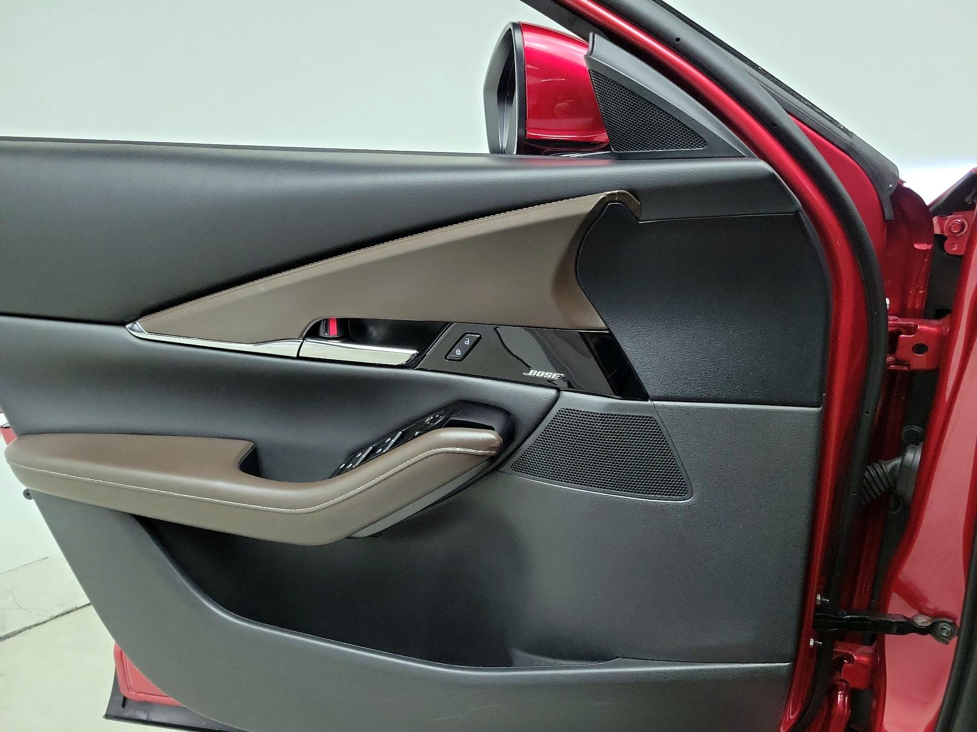 Thumbnail: 2025 Mazda CX-30 - 12