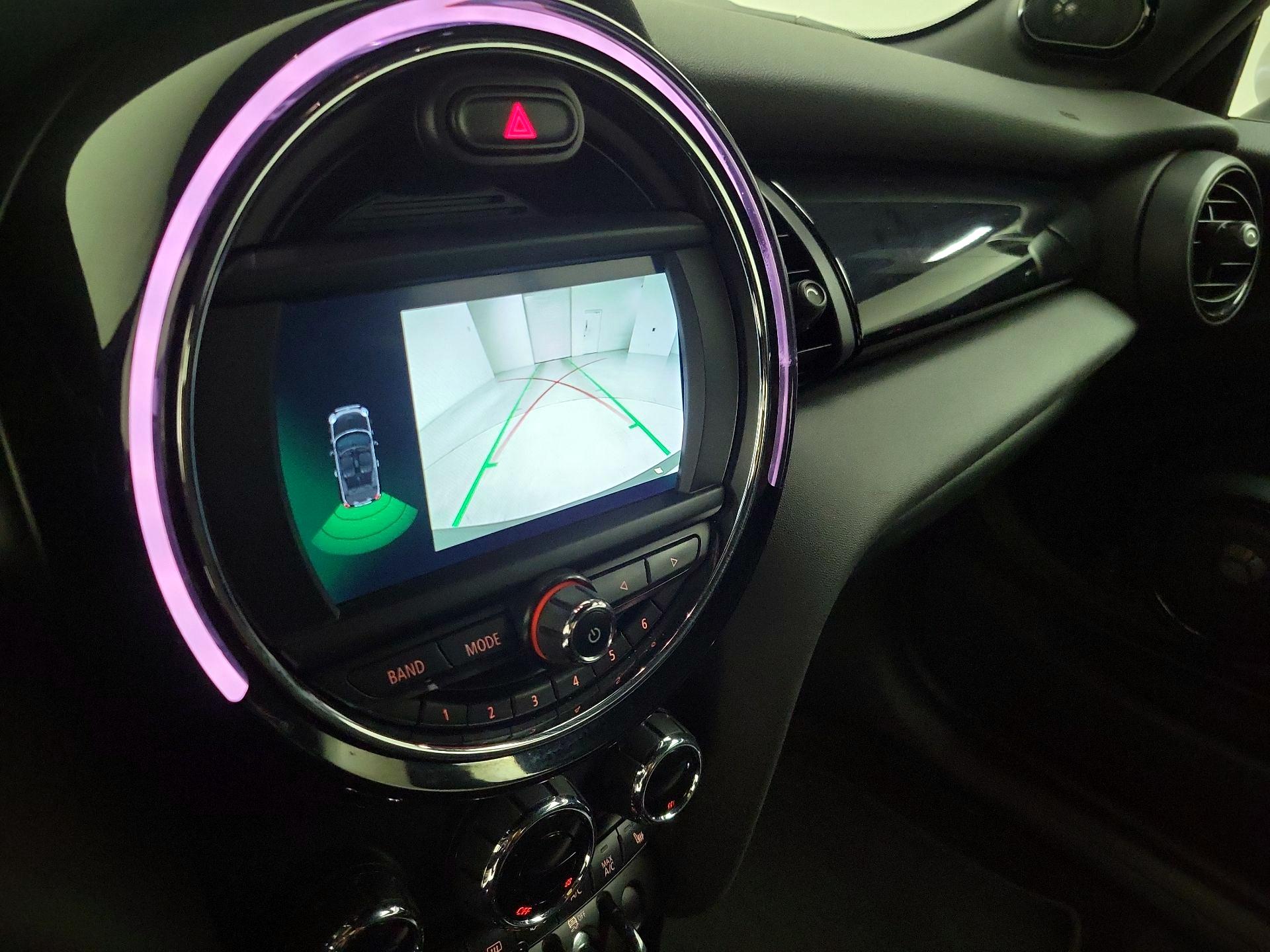 Thumbnail: 2019 MINI Cooper - 14