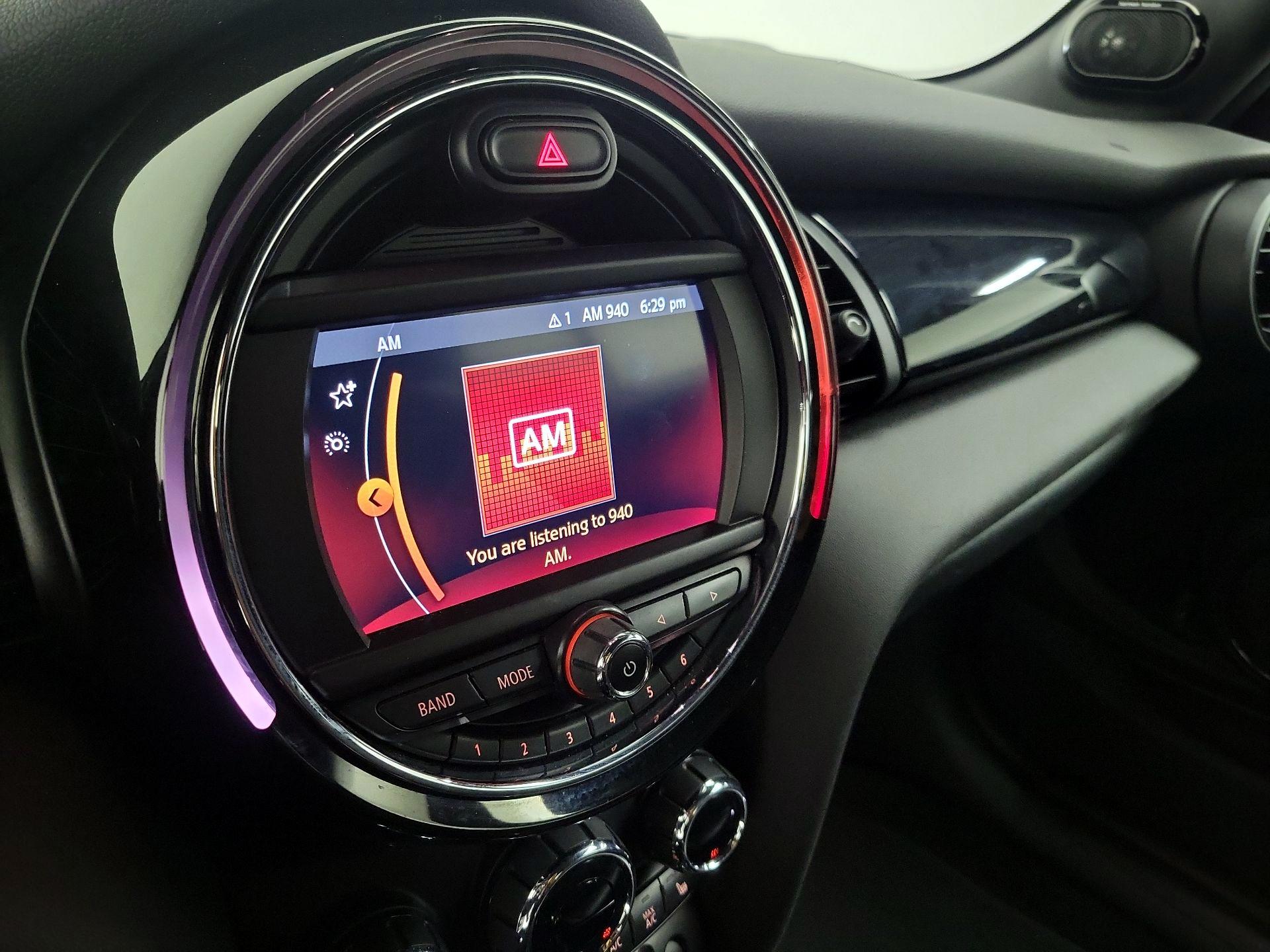 Thumbnail: 2019 MINI Cooper - 15